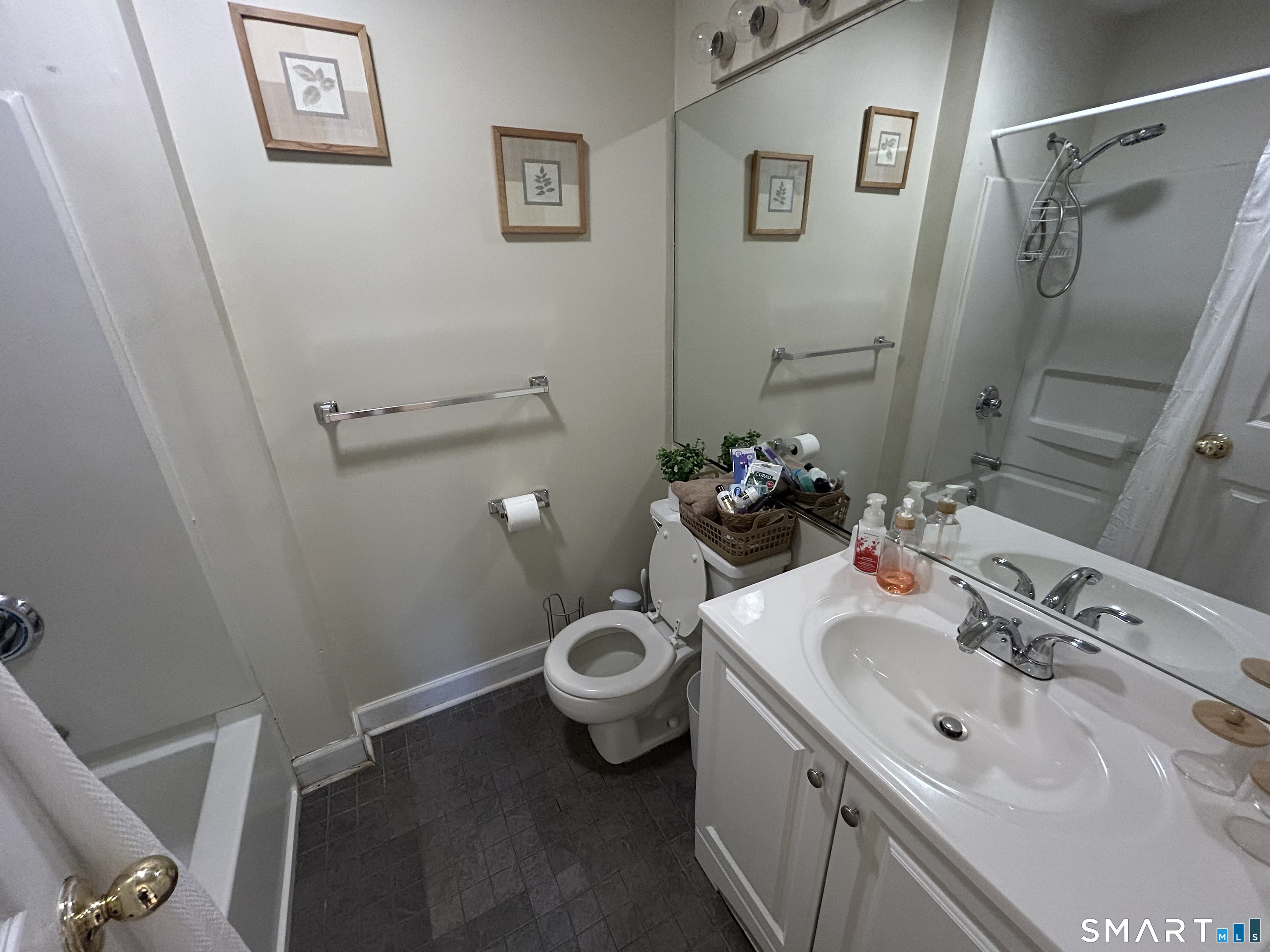 75 Redwood Drive 708