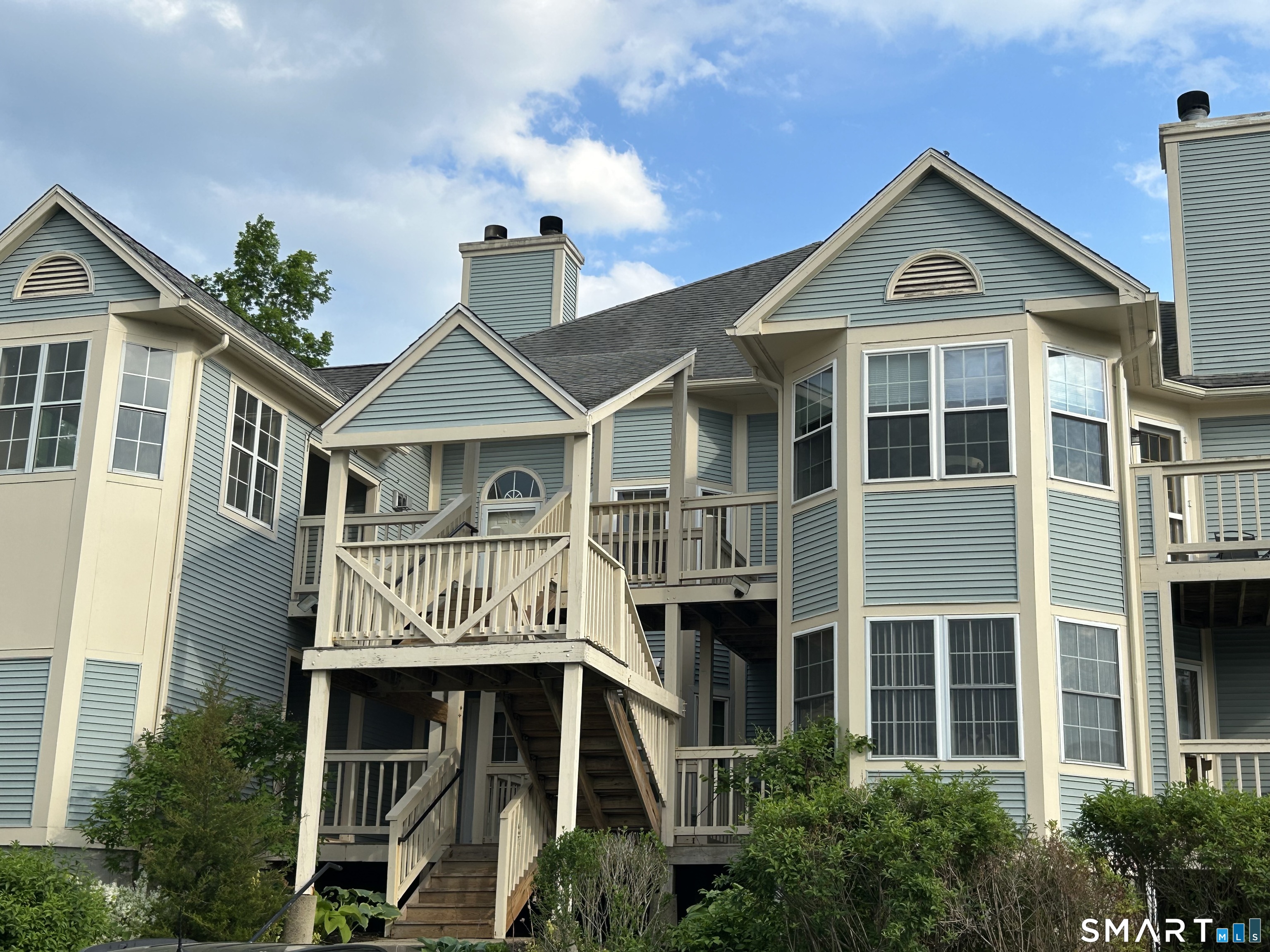 75 Redwood Drive 708