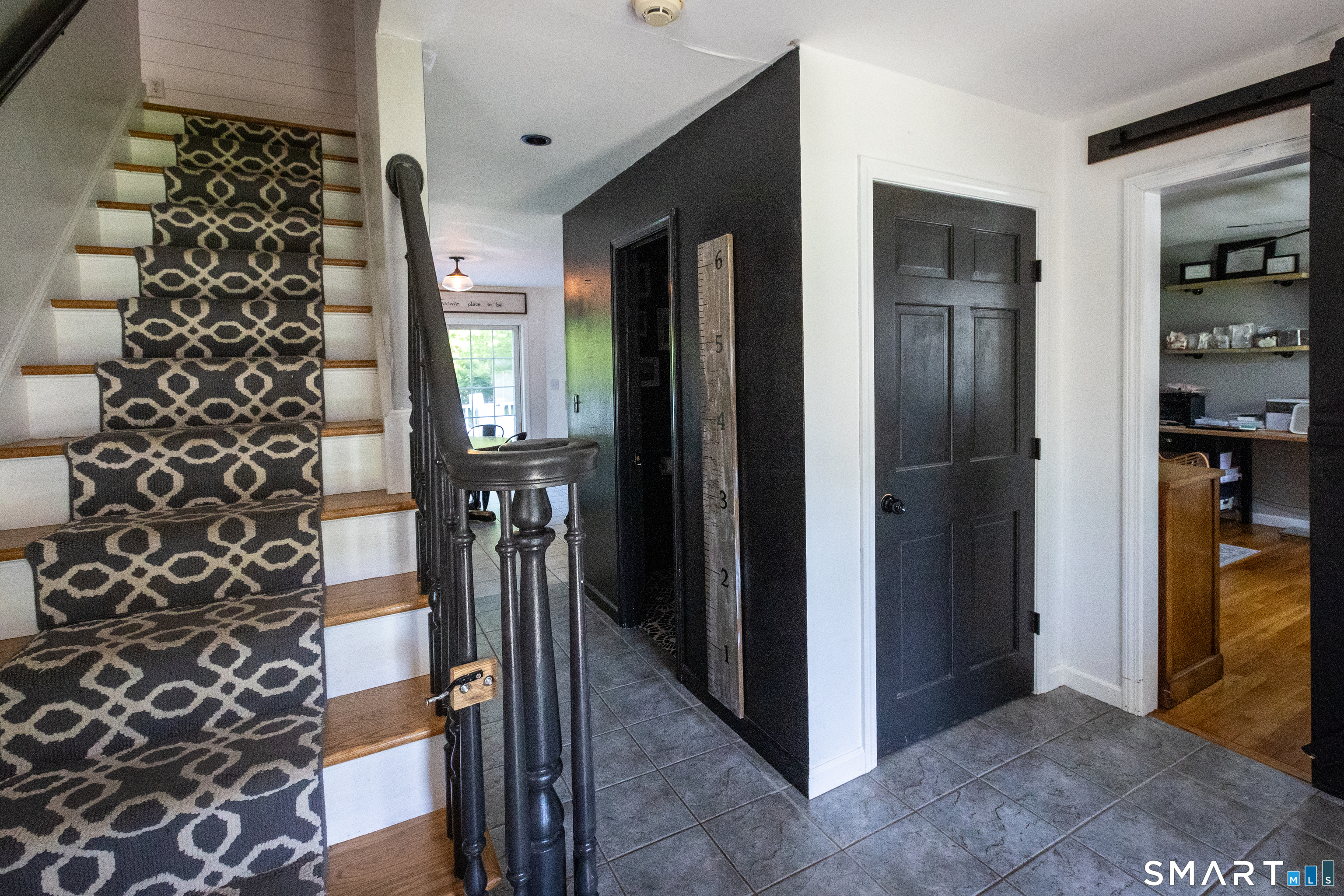 2 Quail Hollow Court