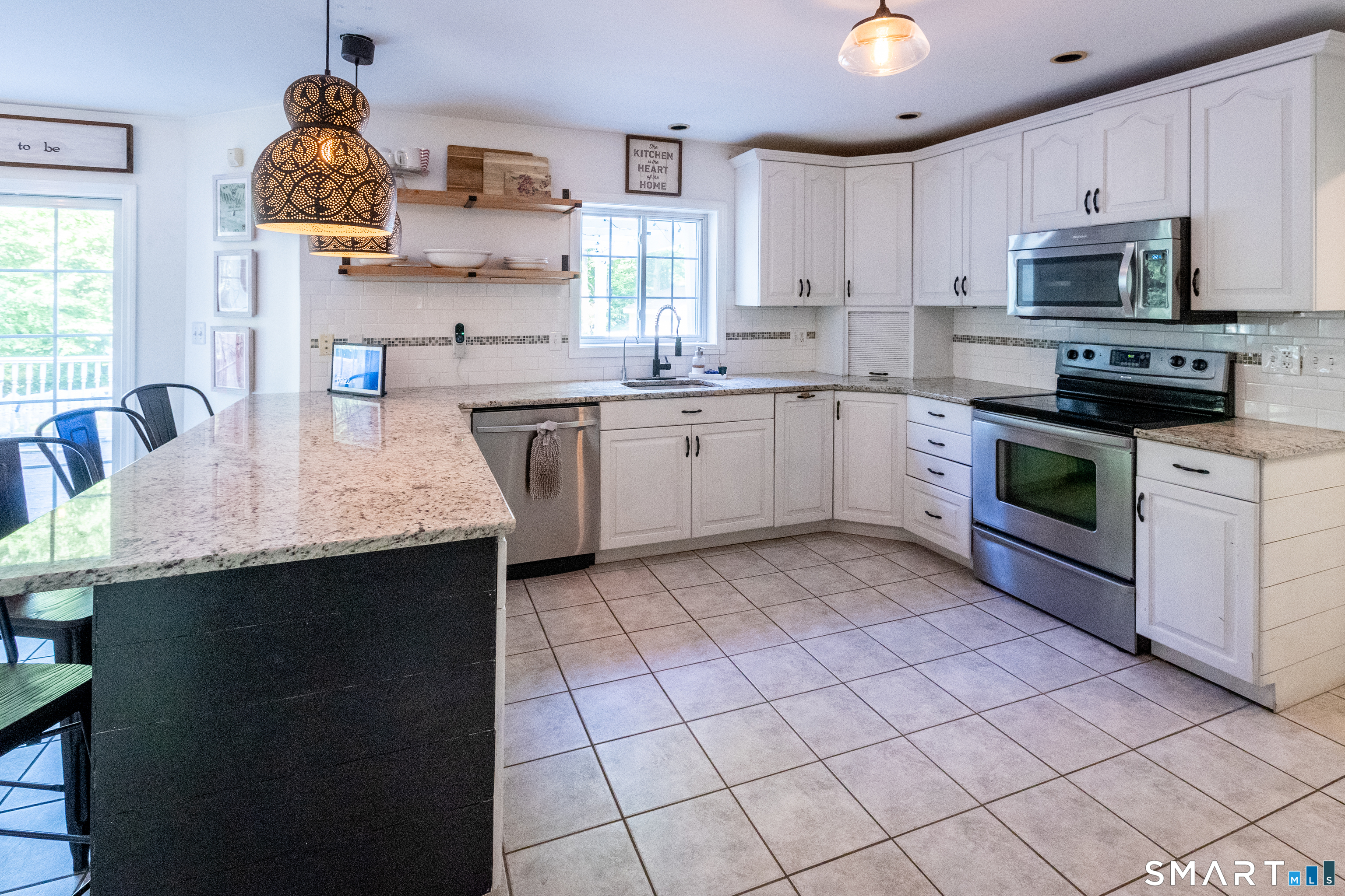 2 Quail Hollow Court