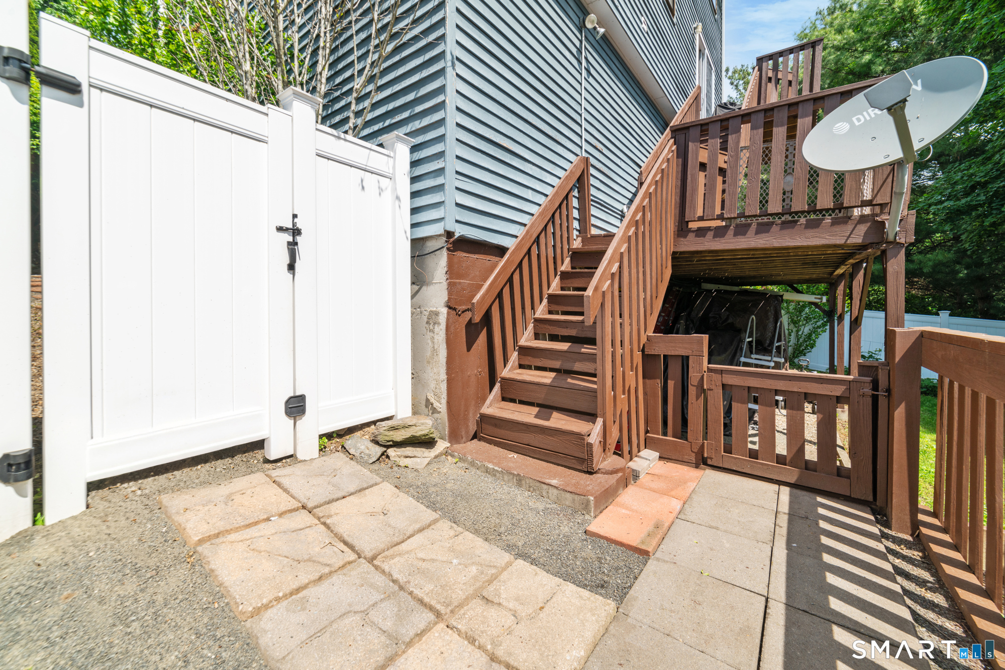19 Colony Street
