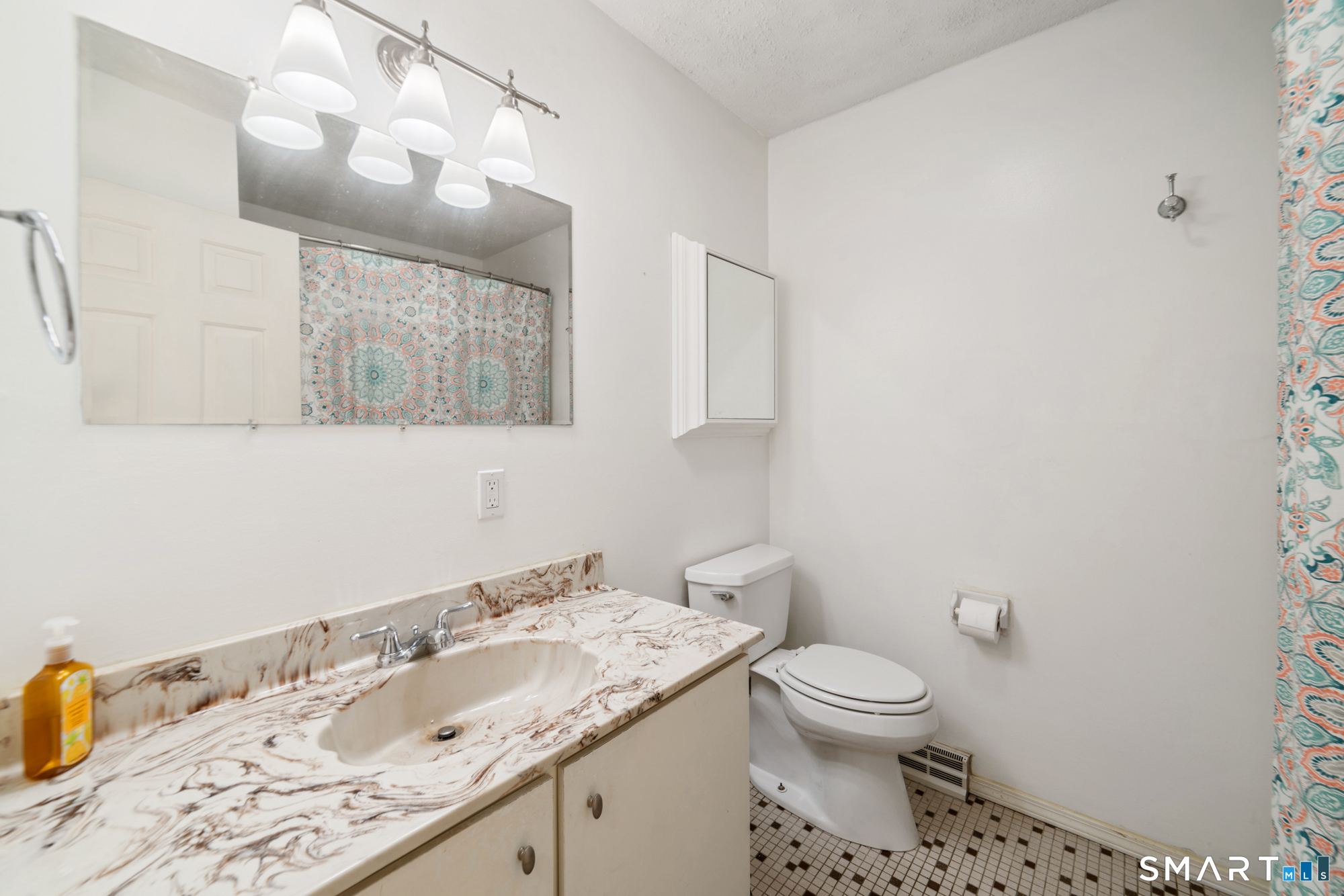 233 Derby Avenue 315