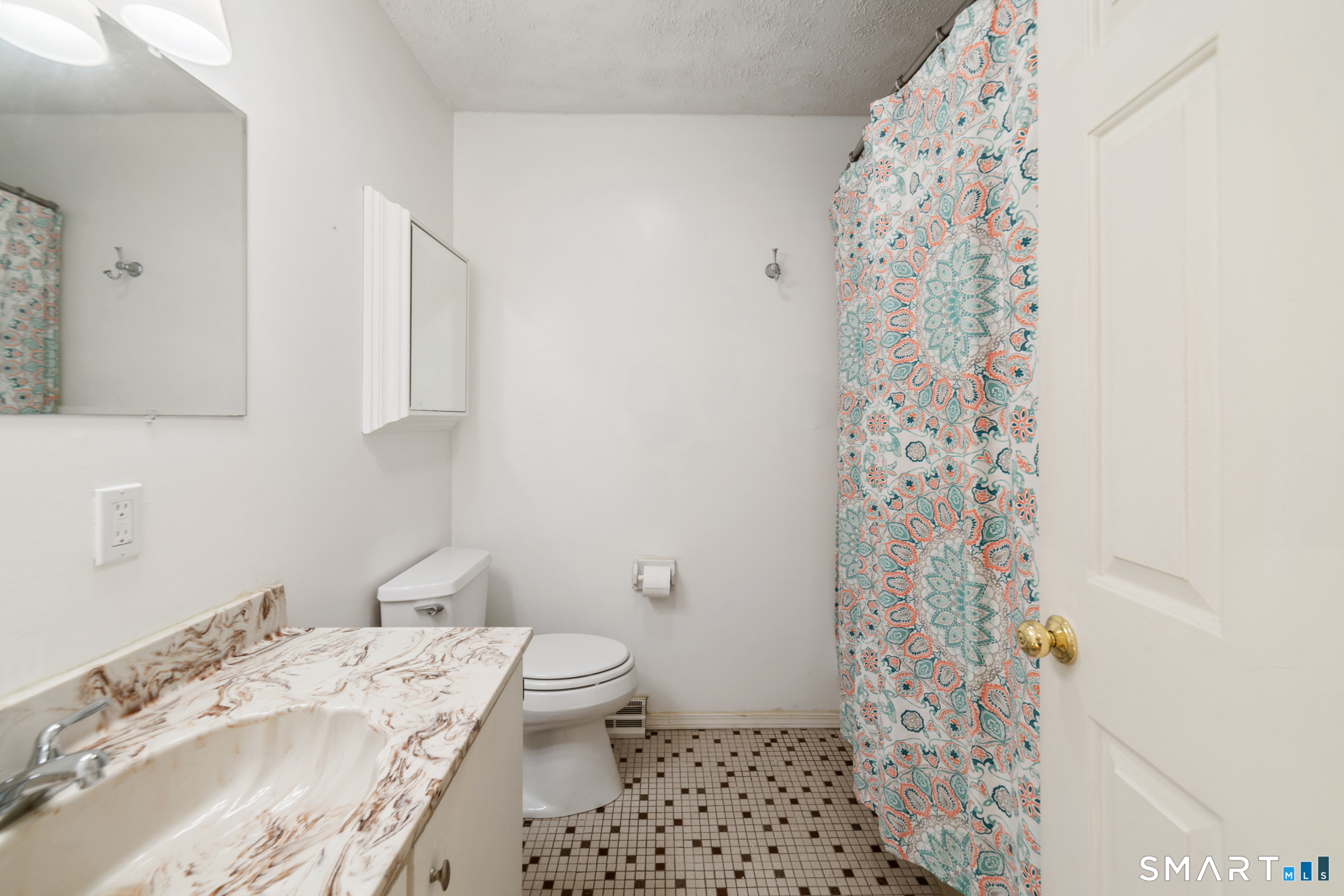233 Derby Avenue 315