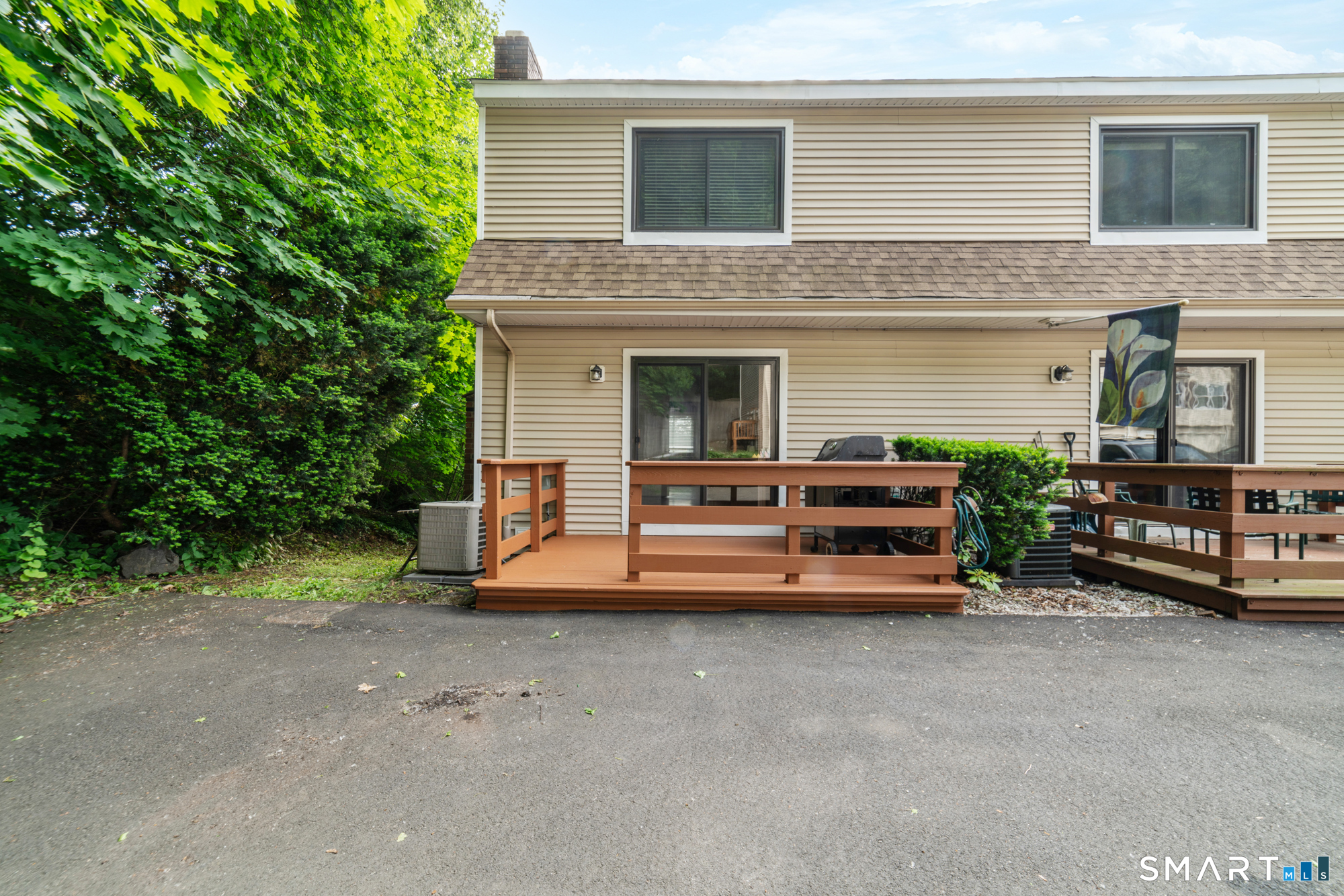233 Derby Avenue 315
