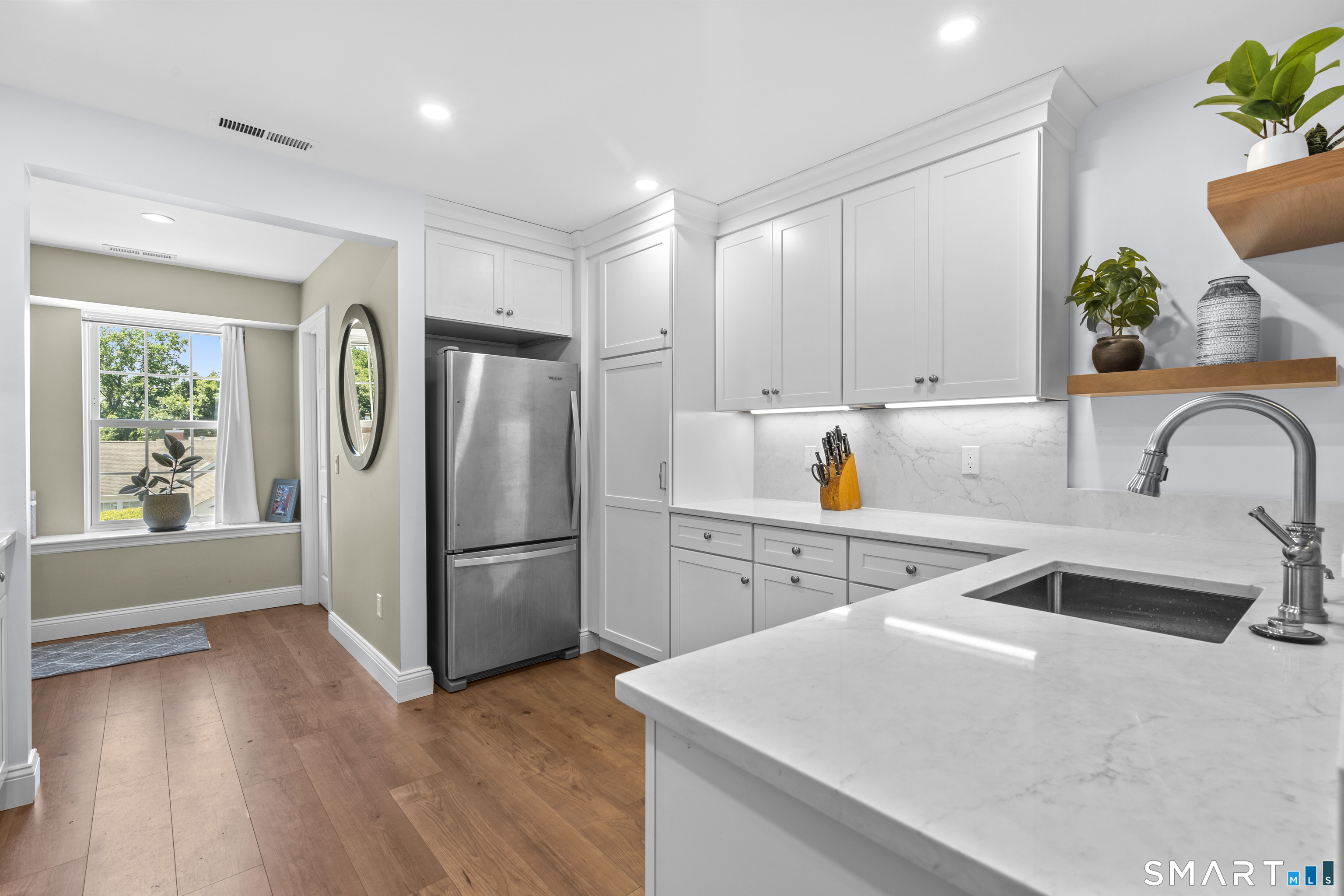 359 Hadley Drive 359