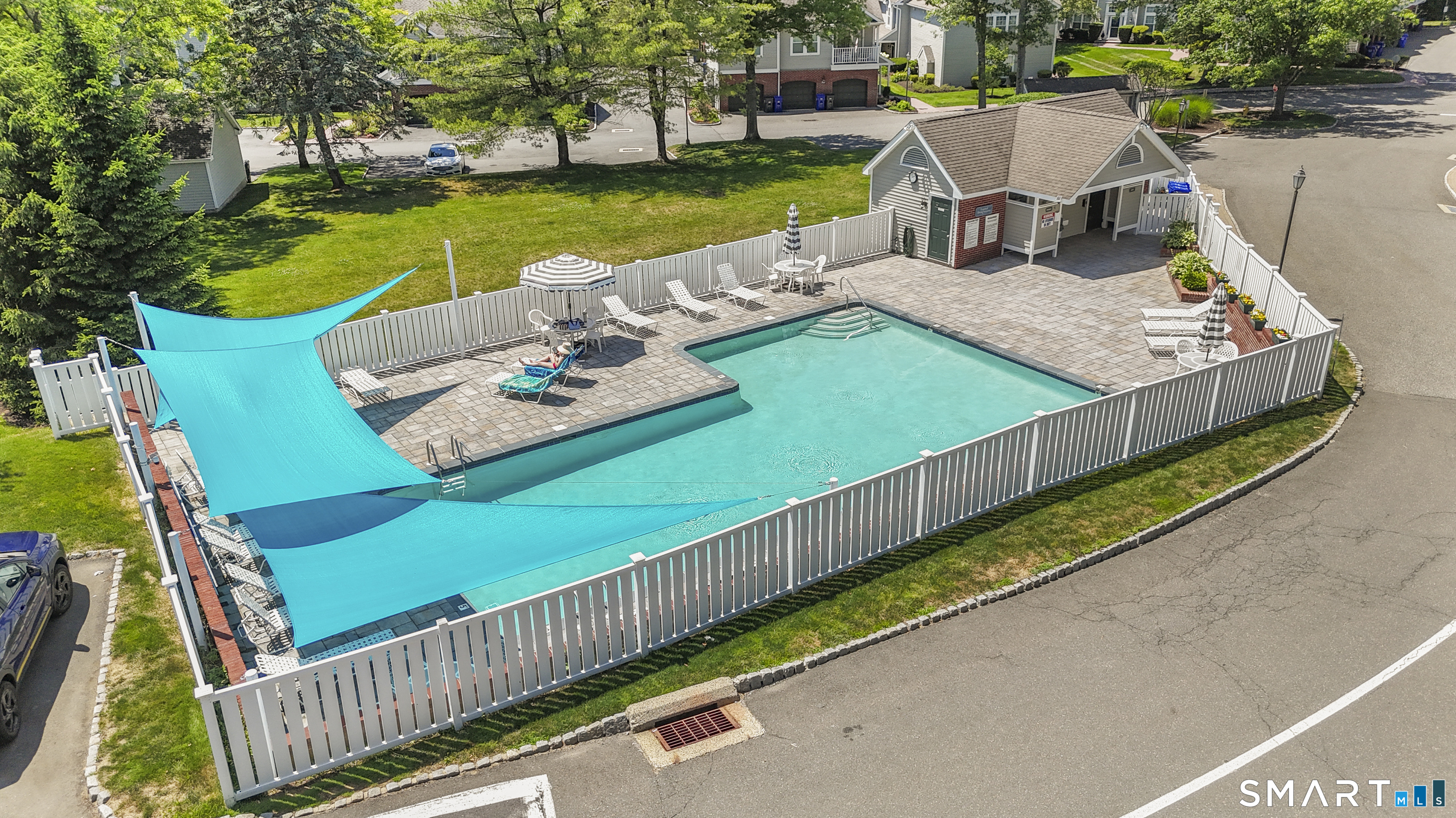 359 Hadley Drive 359