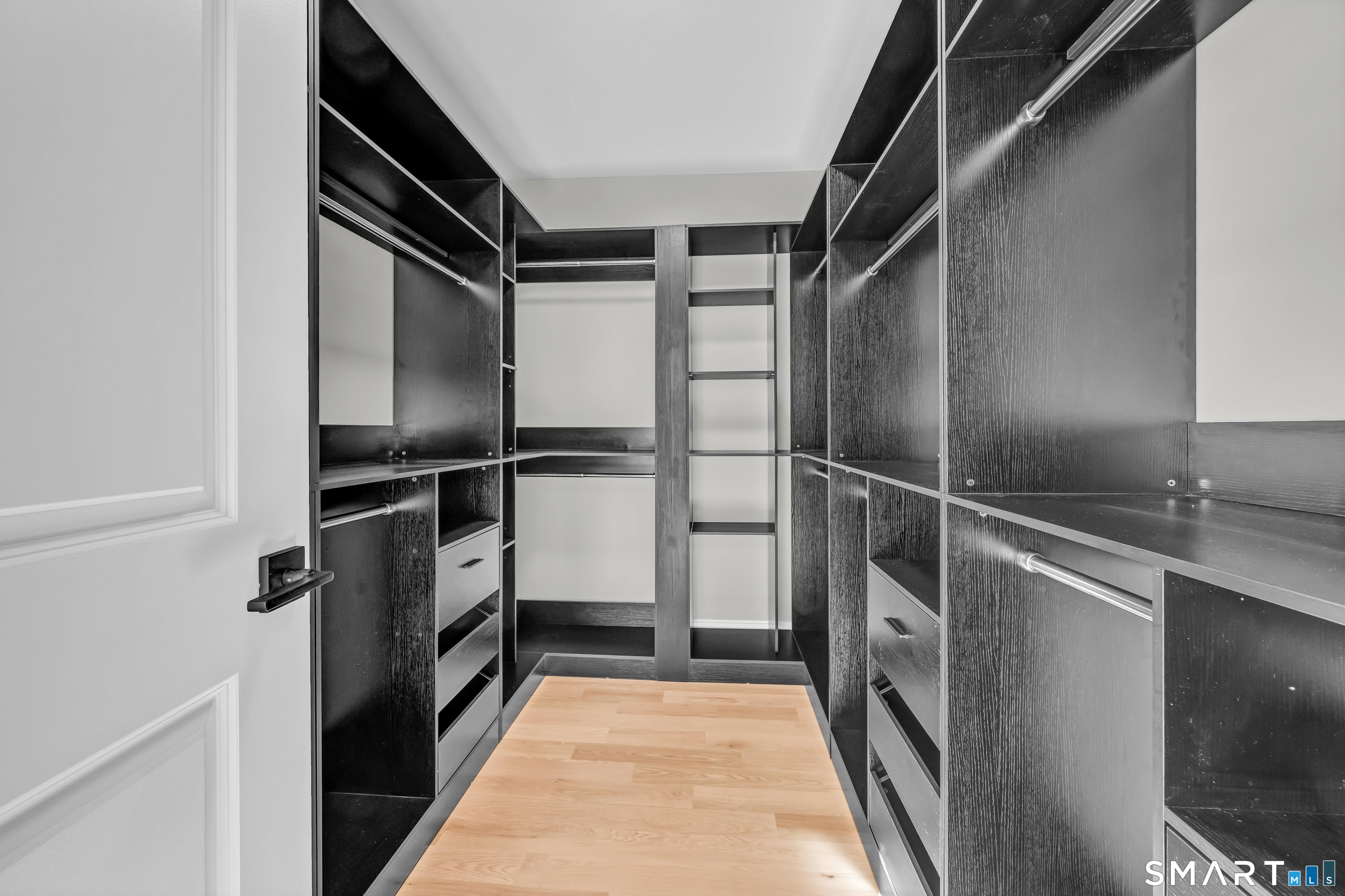 1427 Monroe Turnpike