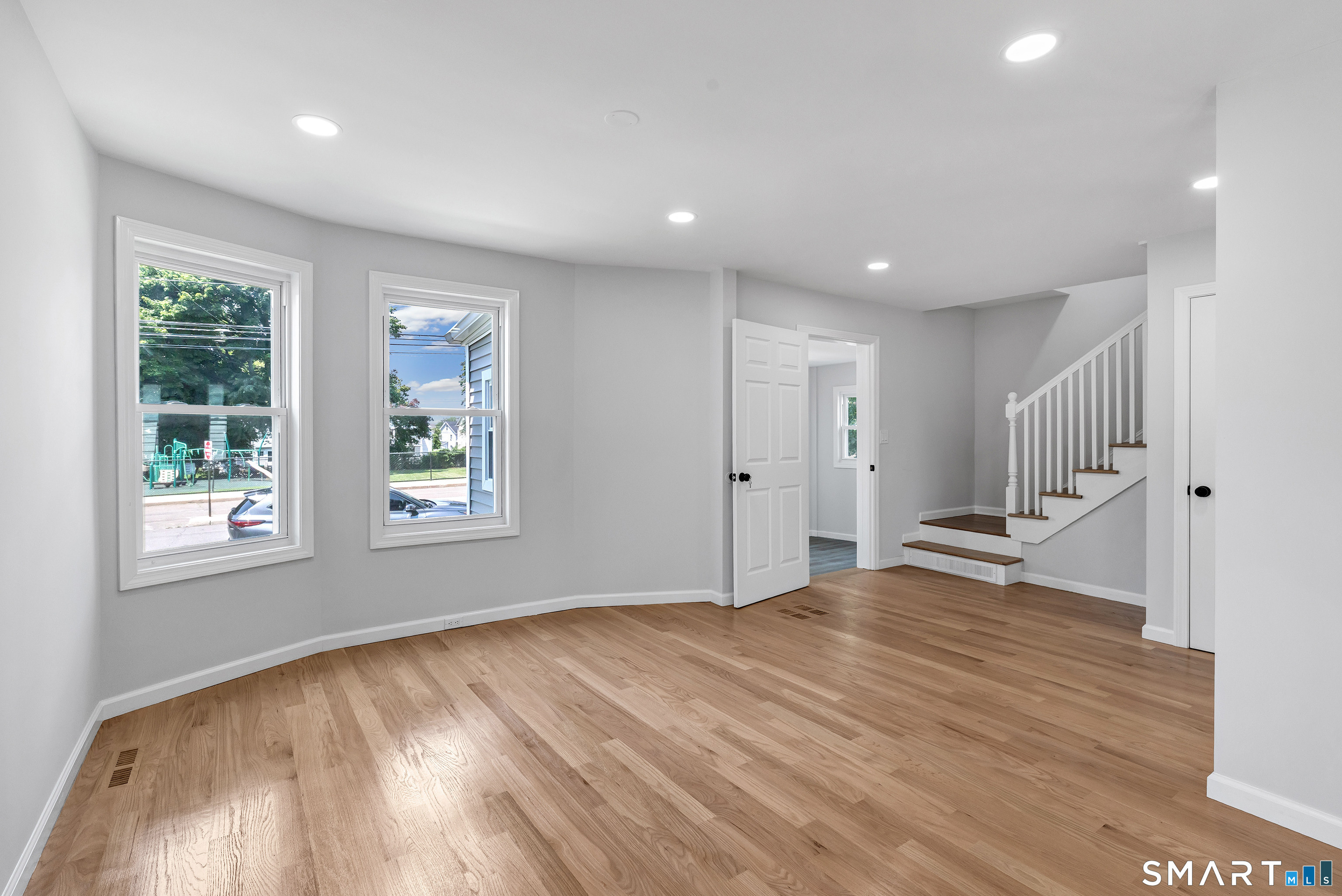 41 Burritt Avenue