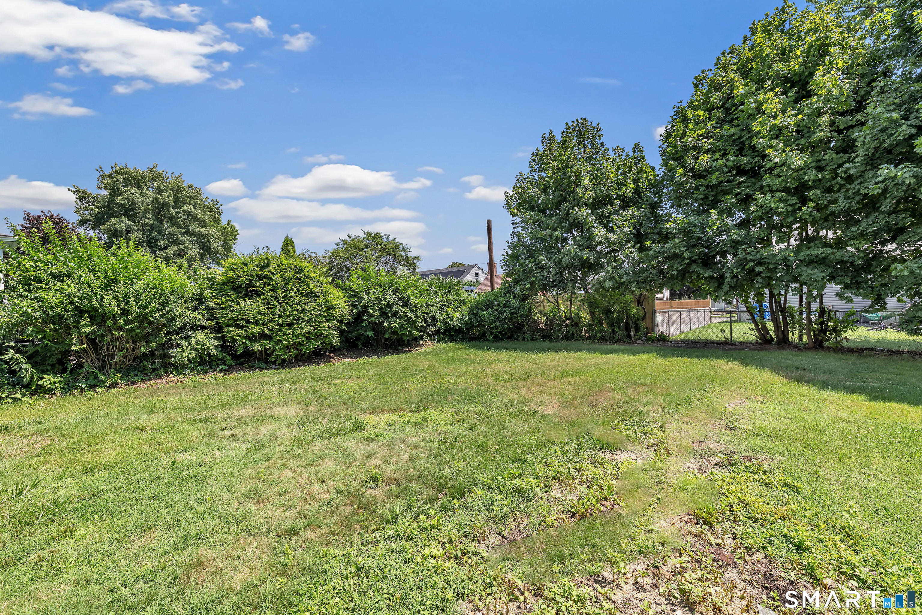 41 Burritt Avenue