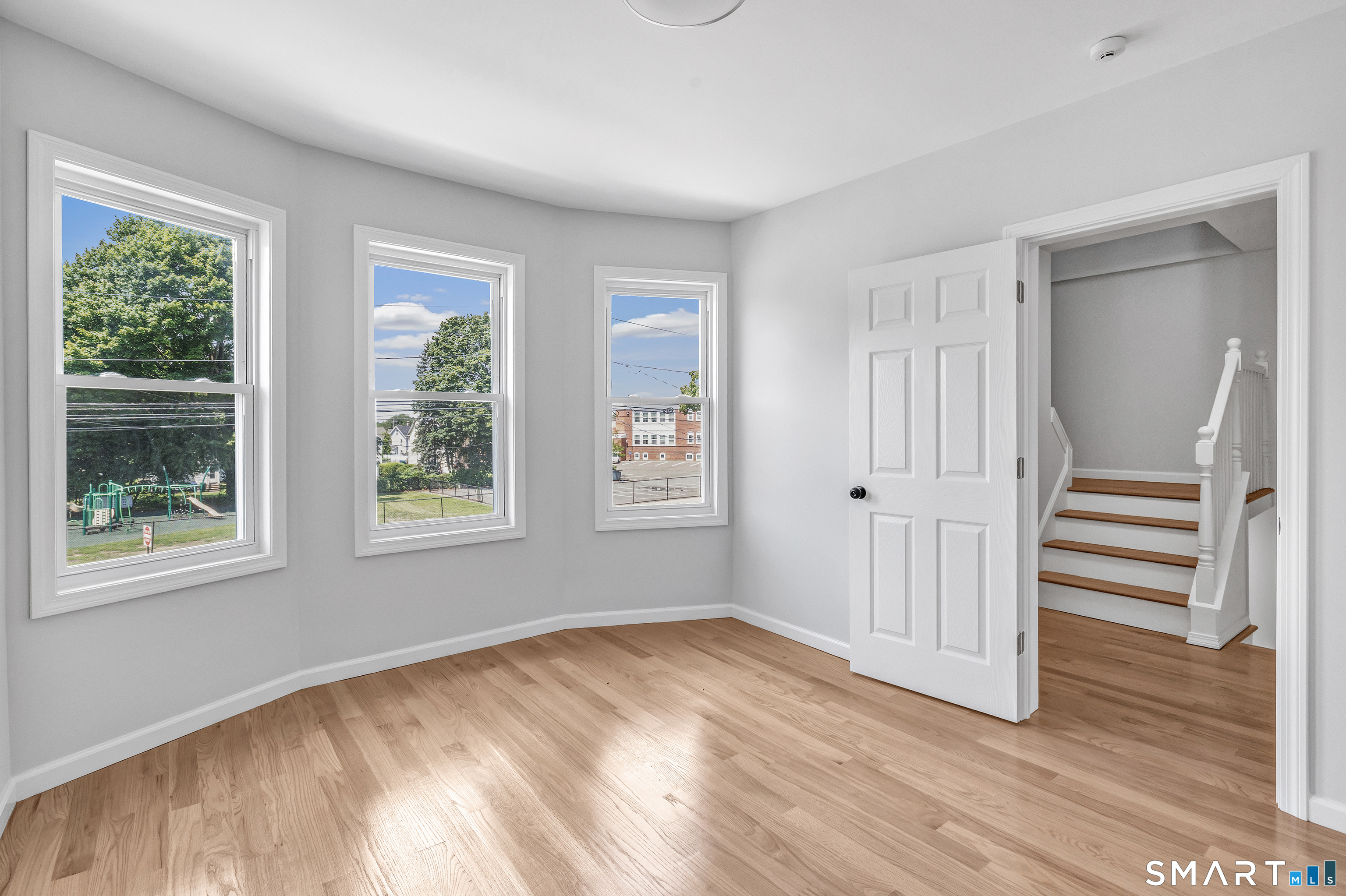 41 Burritt Avenue
