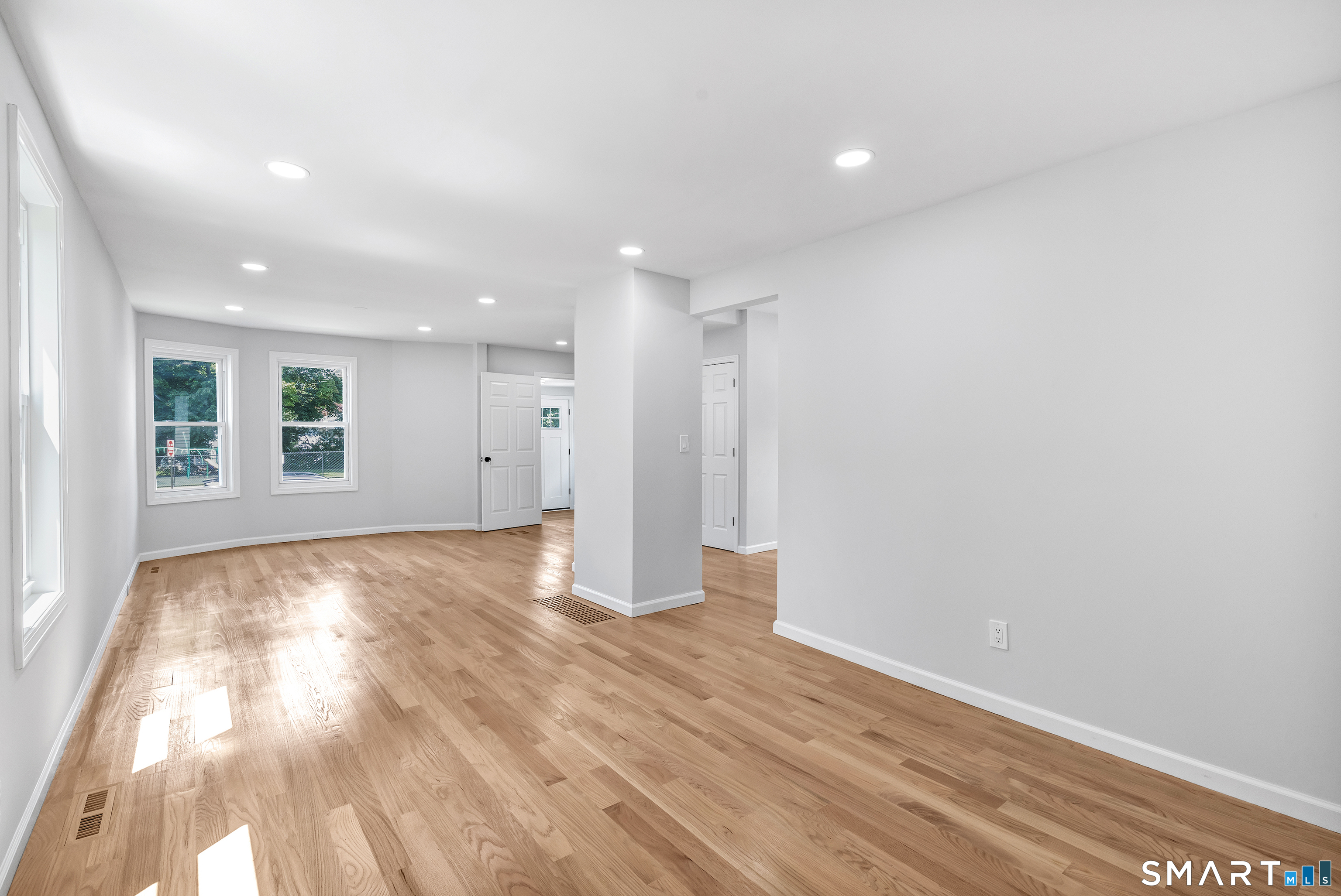 41 Burritt Avenue