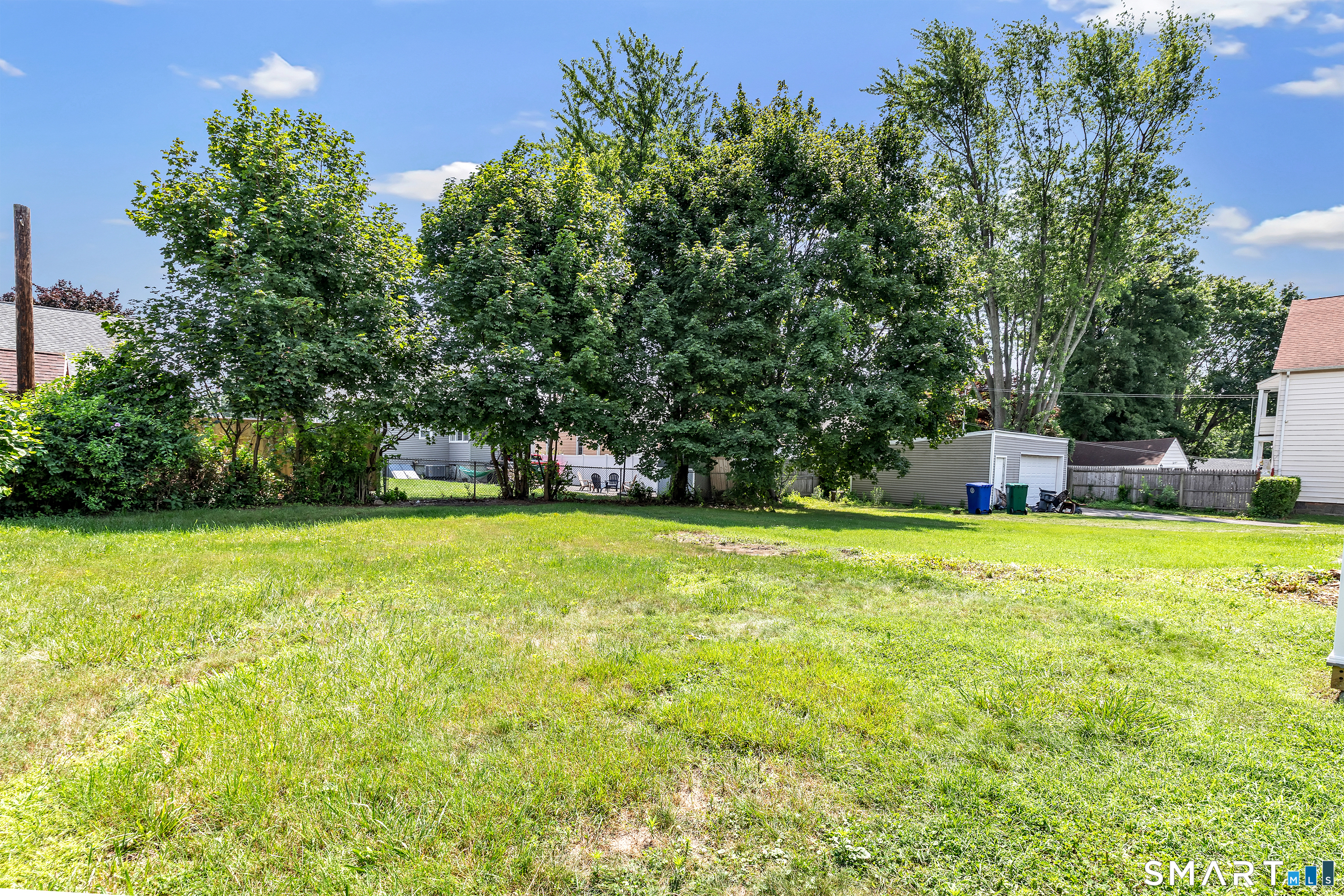 41 Burritt Avenue