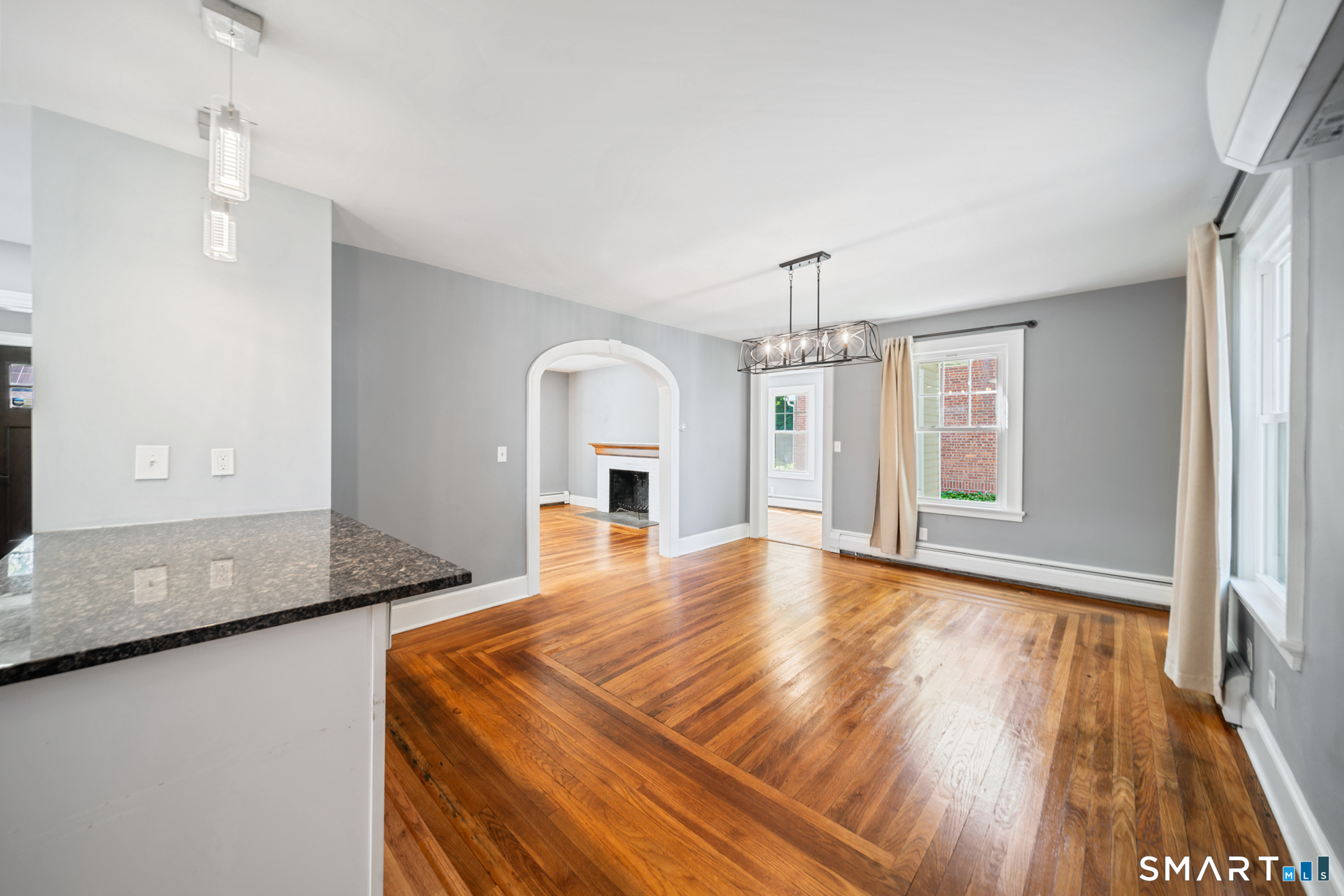 121 Highwood Avenue