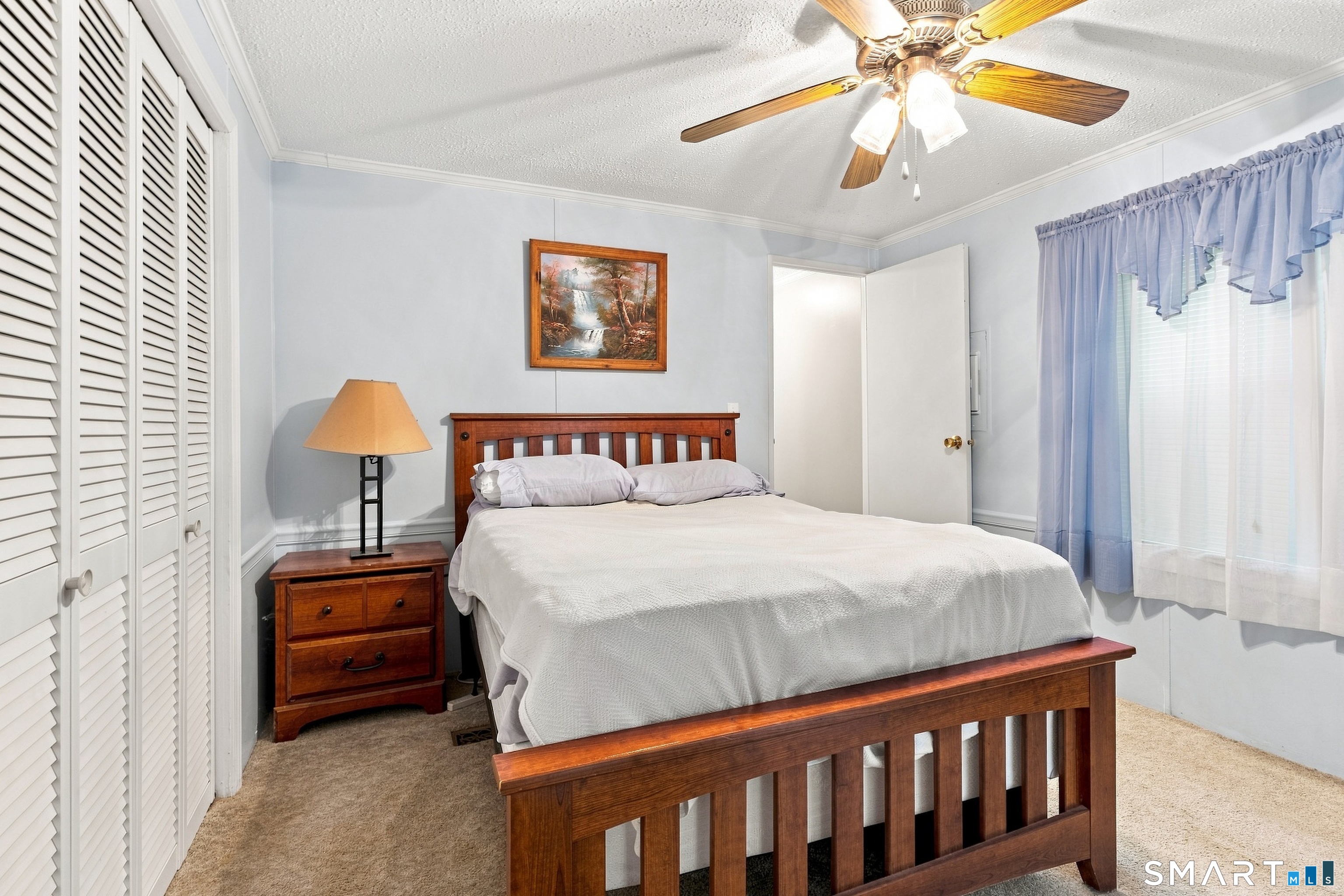 28 Woodland Park