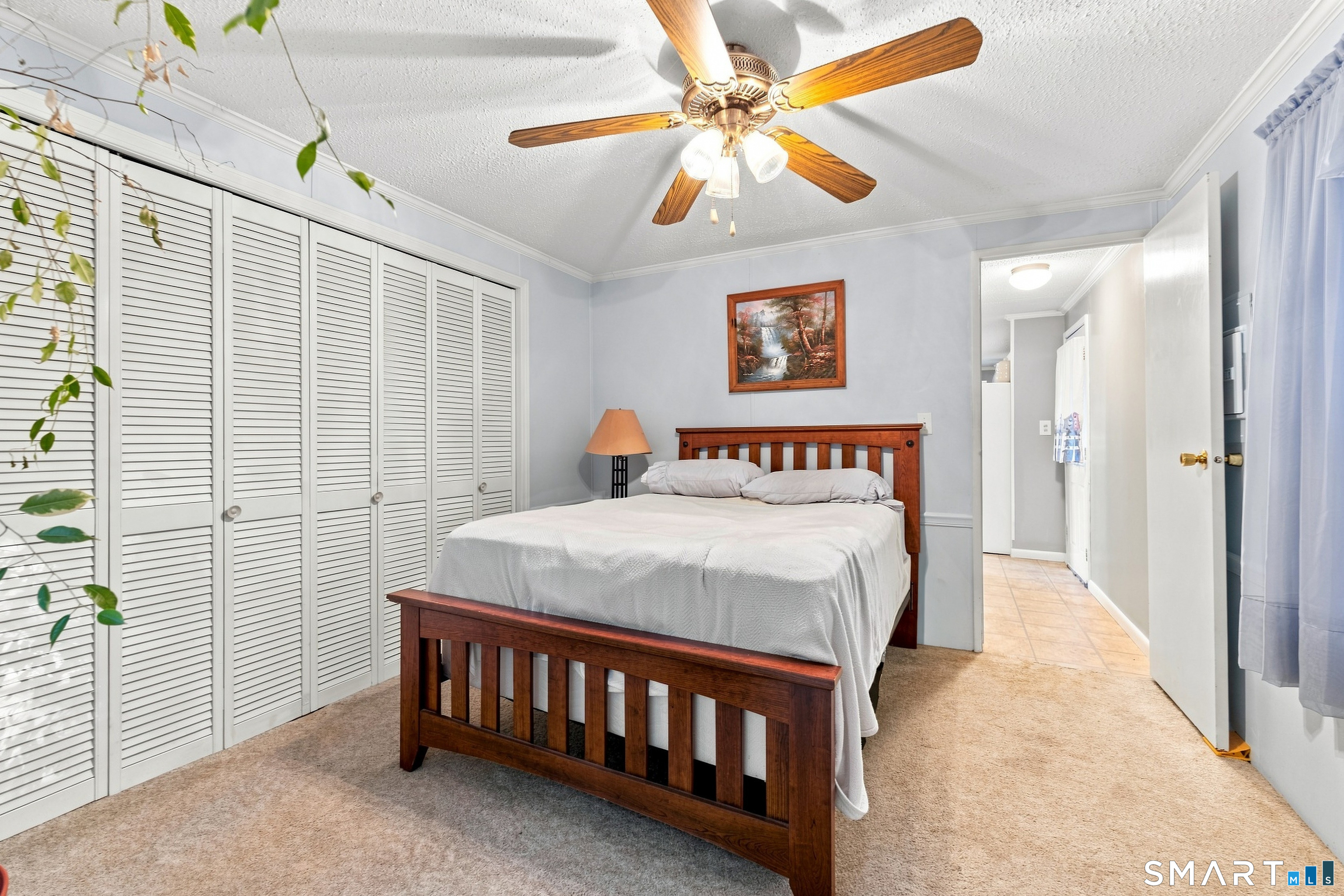 28 Woodland Park