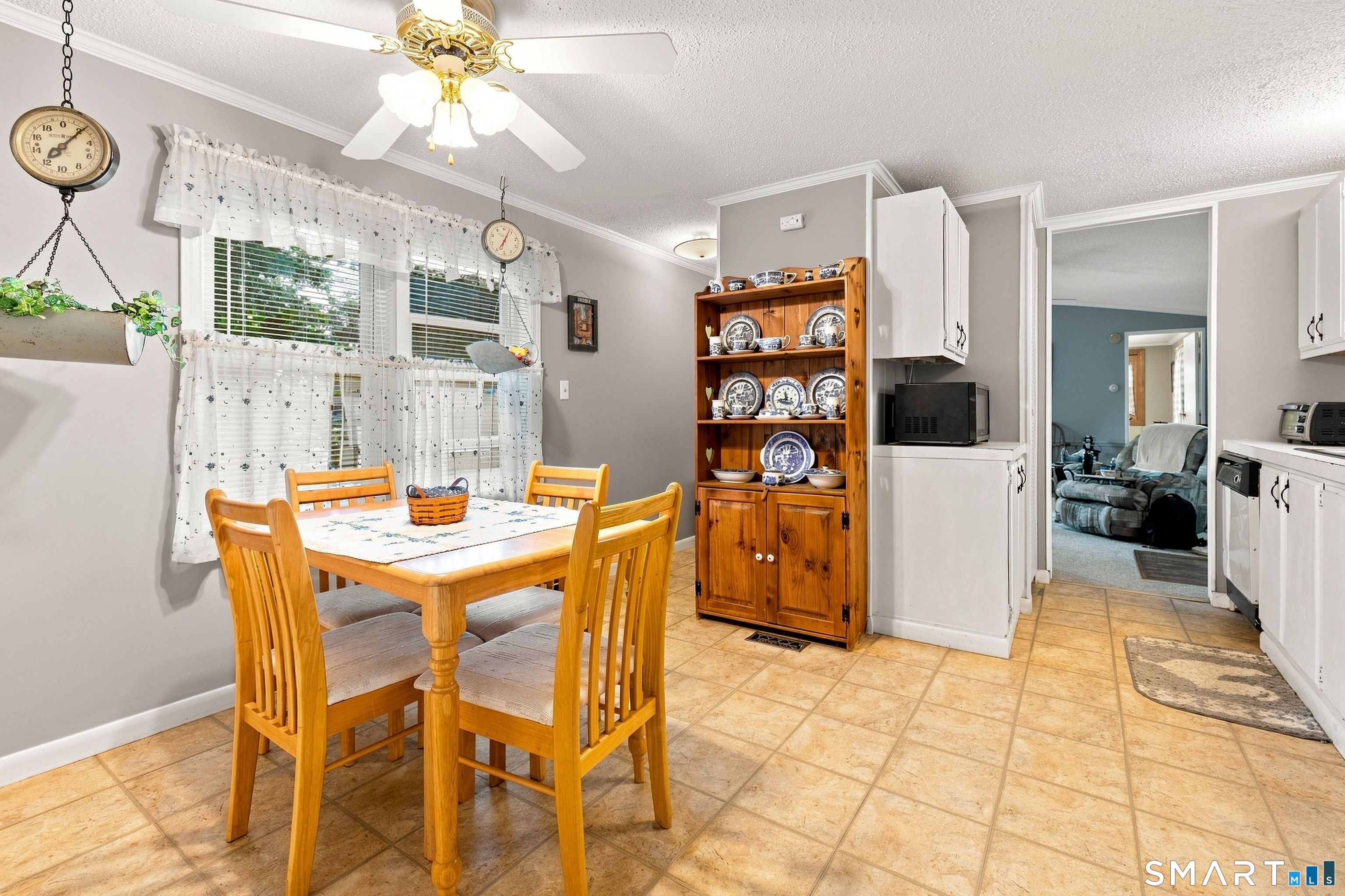 28 Woodland Park