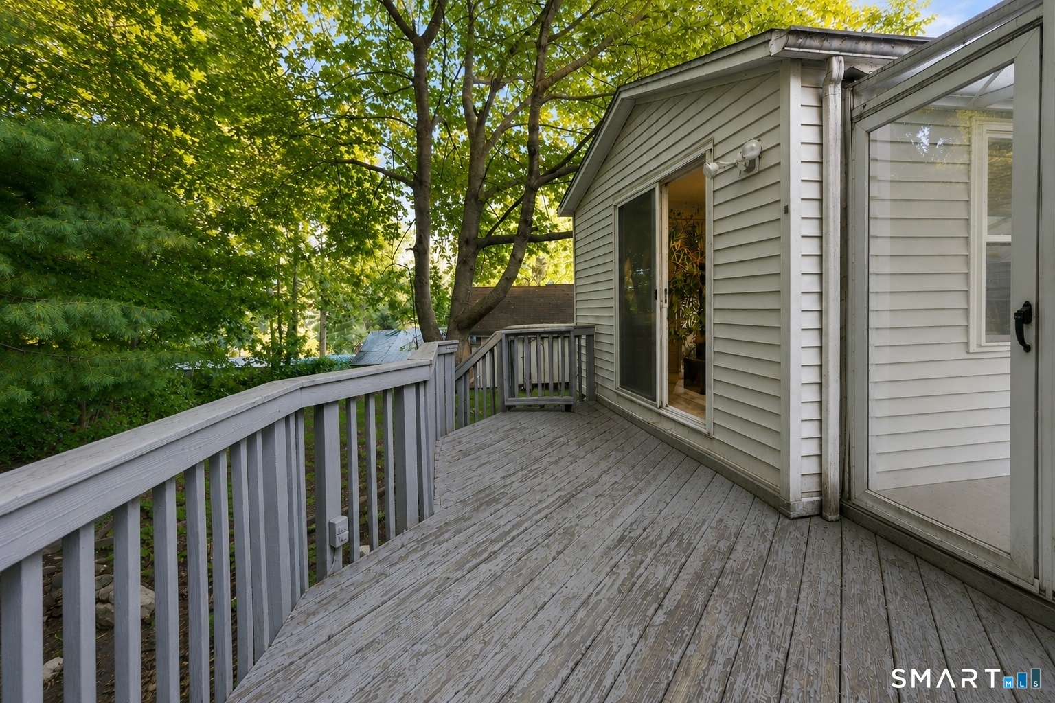 28 Woodland Park