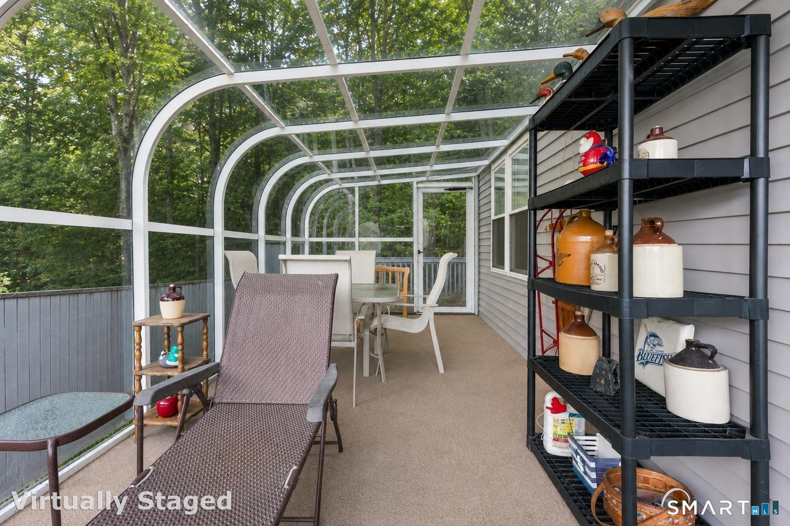 28 Woodland Park