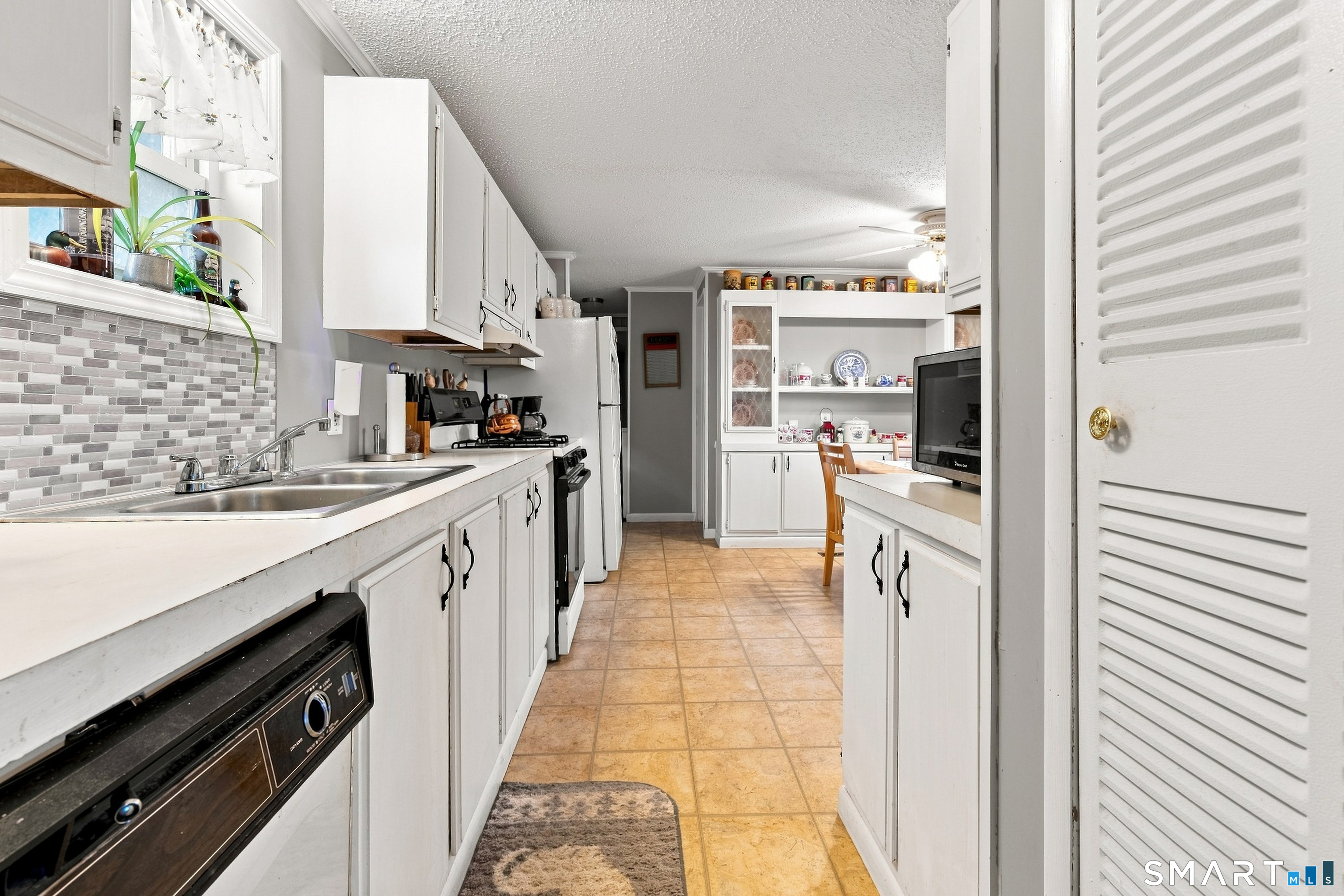 28 Woodland Park