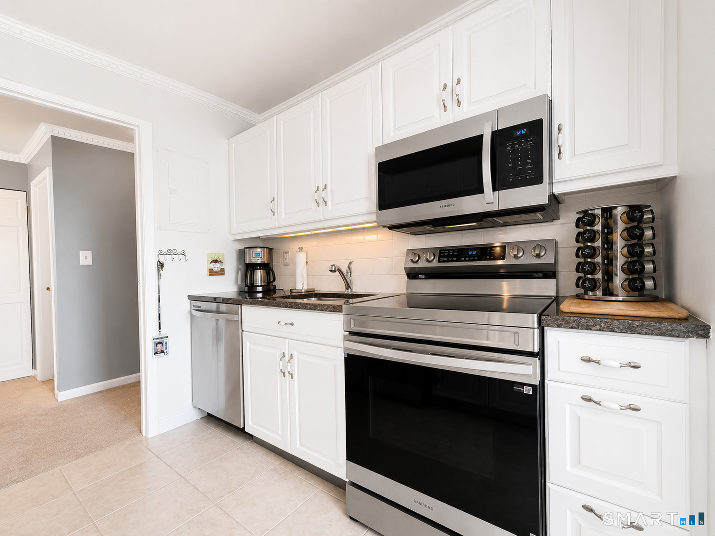 155 Brewster Street Unit: 3E