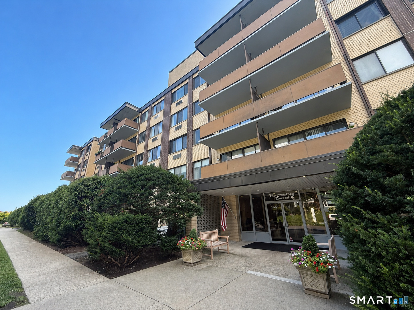 155 Brewster Street Unit: 3E
