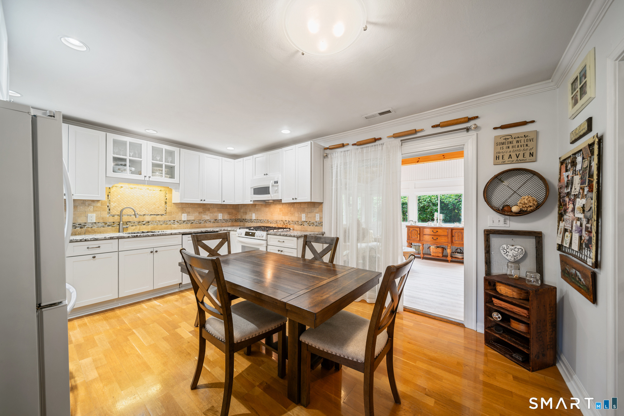 32 Hawley Road