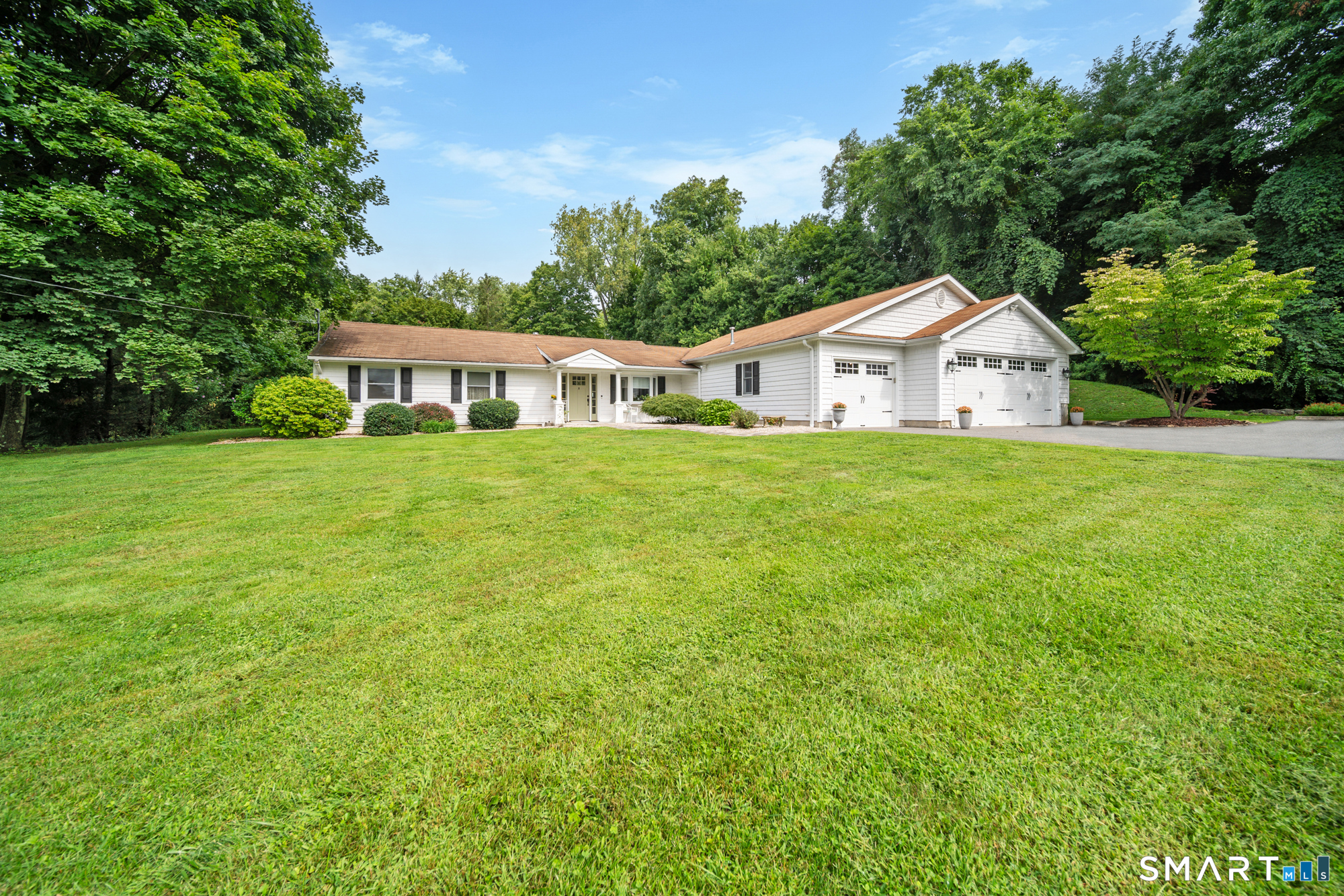 32 Hawley Road
