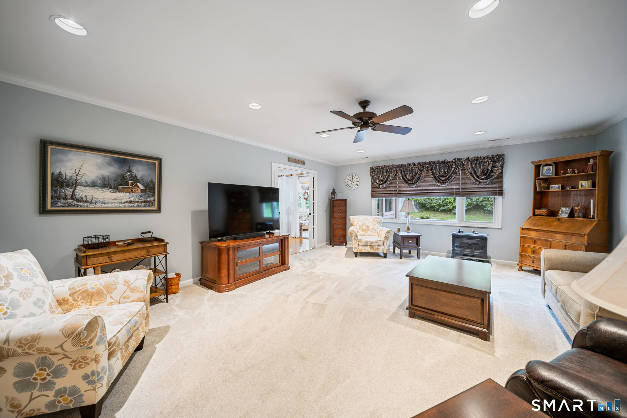 32 Hawley Road