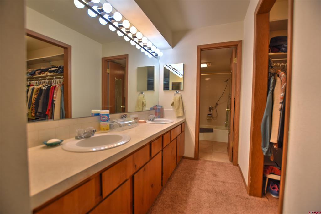 1119 Phillips Court Unit: B