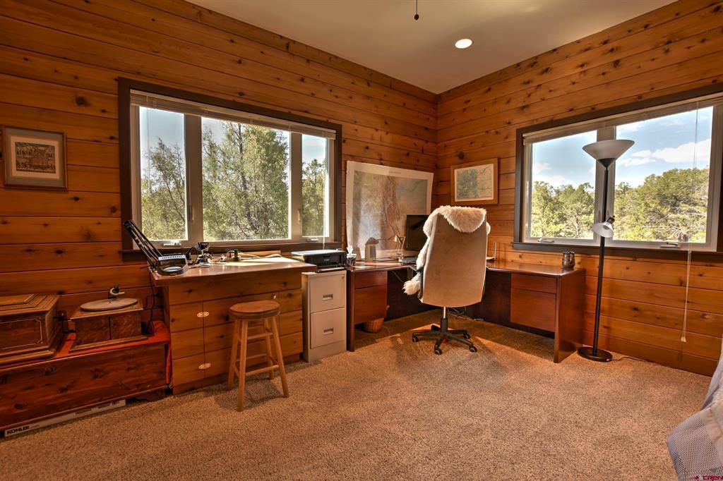 76 Pinnacle Drive