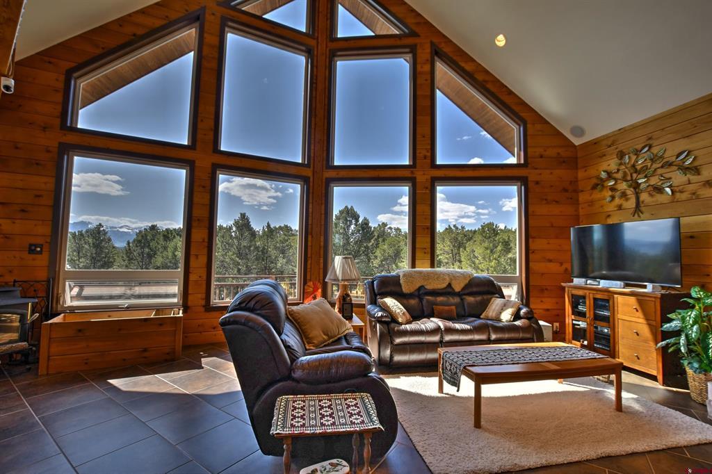 76 Pinnacle Drive