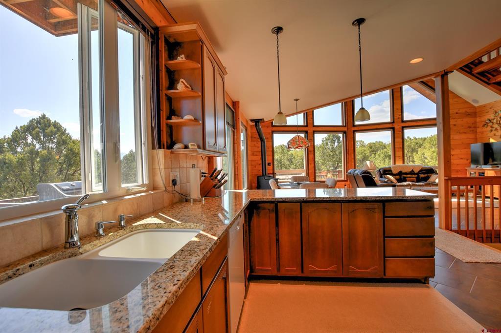 76 Pinnacle Drive