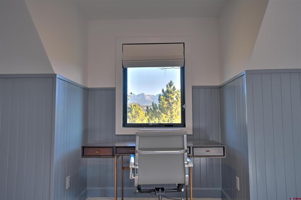 1076 Pleasant Point Drive