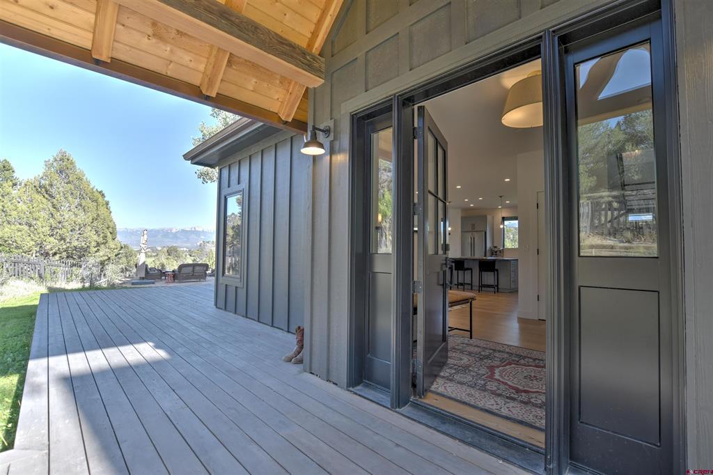 1076 Pleasant Point Drive