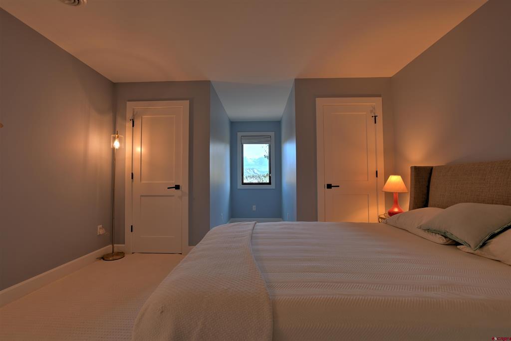 1076 Pleasant Point Drive