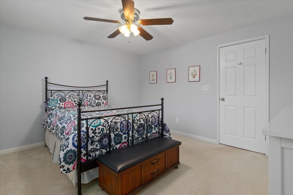 22 Bayberry Cir # 22