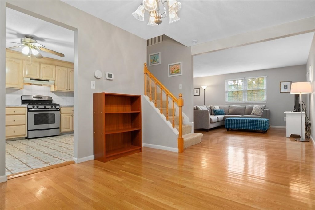 22 Bayberry Cir # 22