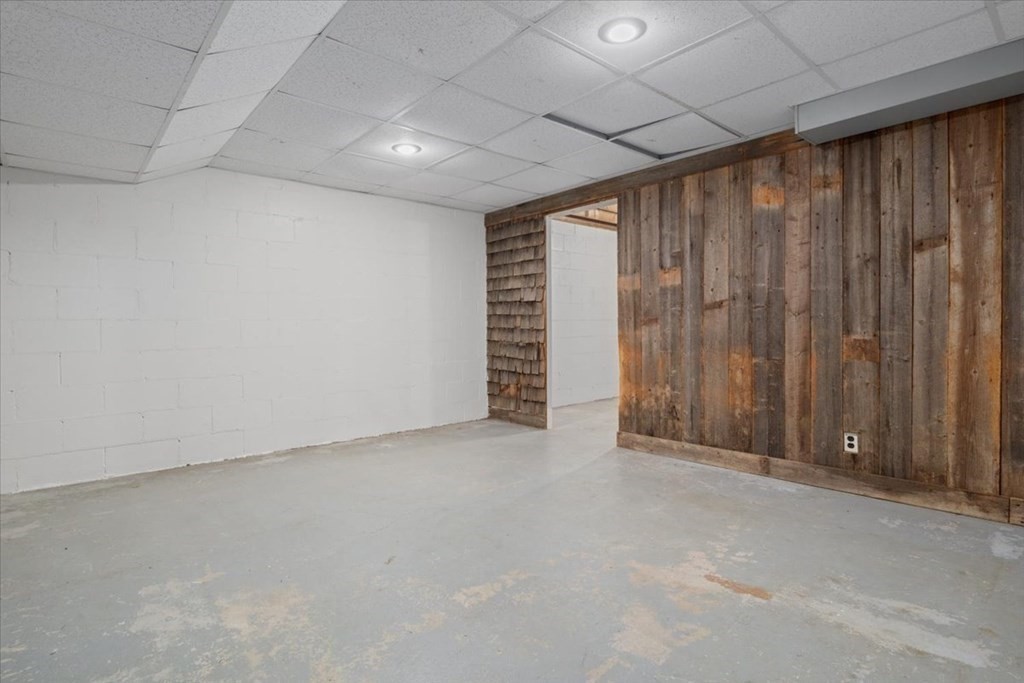 22 Bayberry Cir # 22