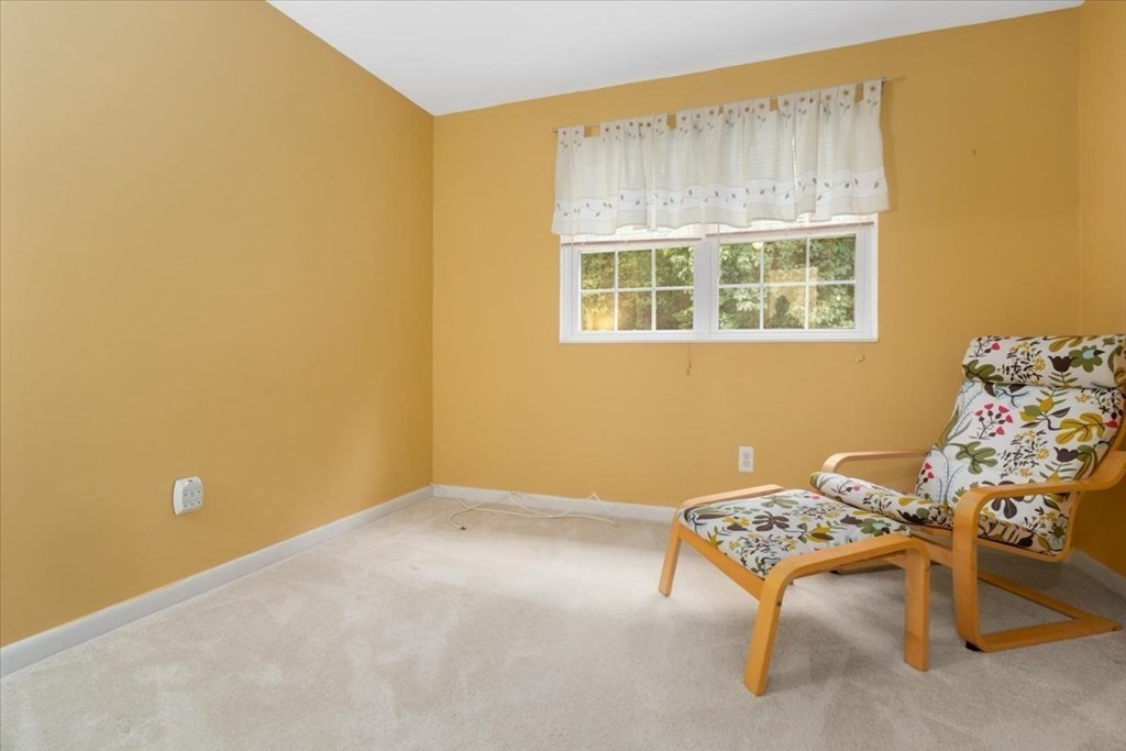 22 Bayberry Cir # 22