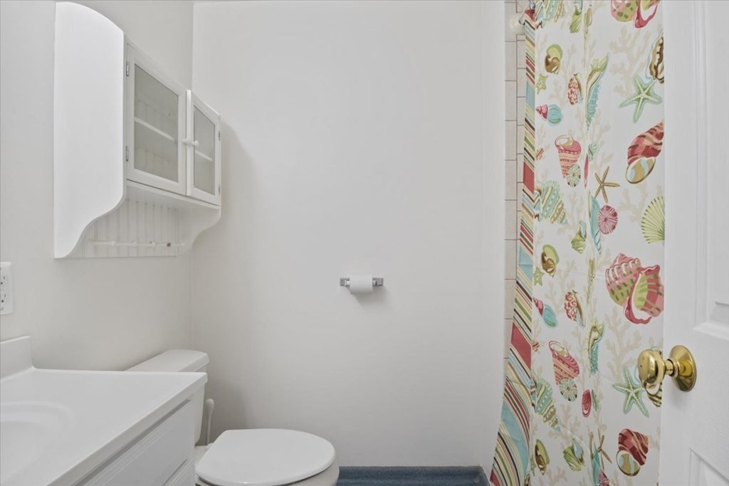 22 Bayberry Cir # 22