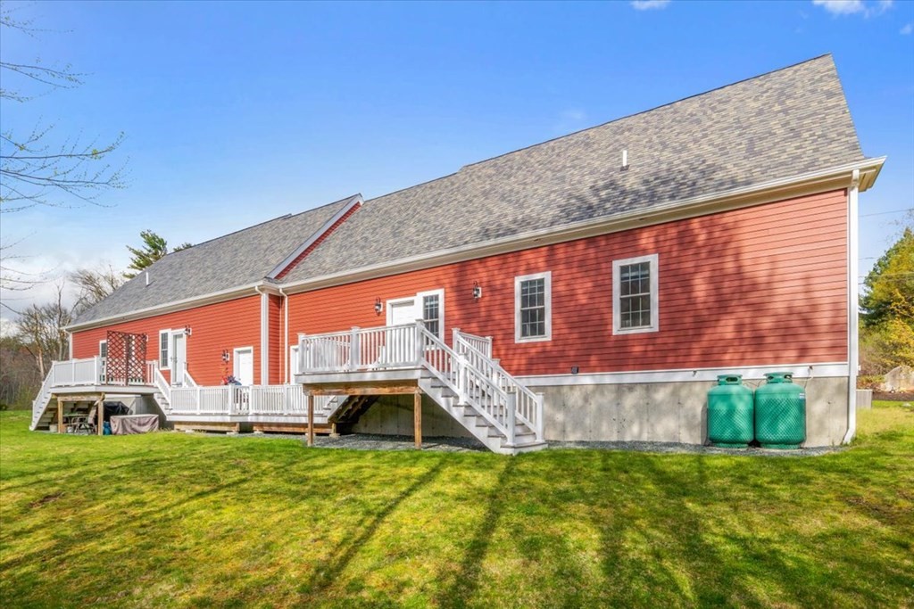 20 Valley St # 20