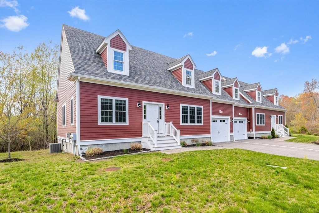 20 Valley St # 20