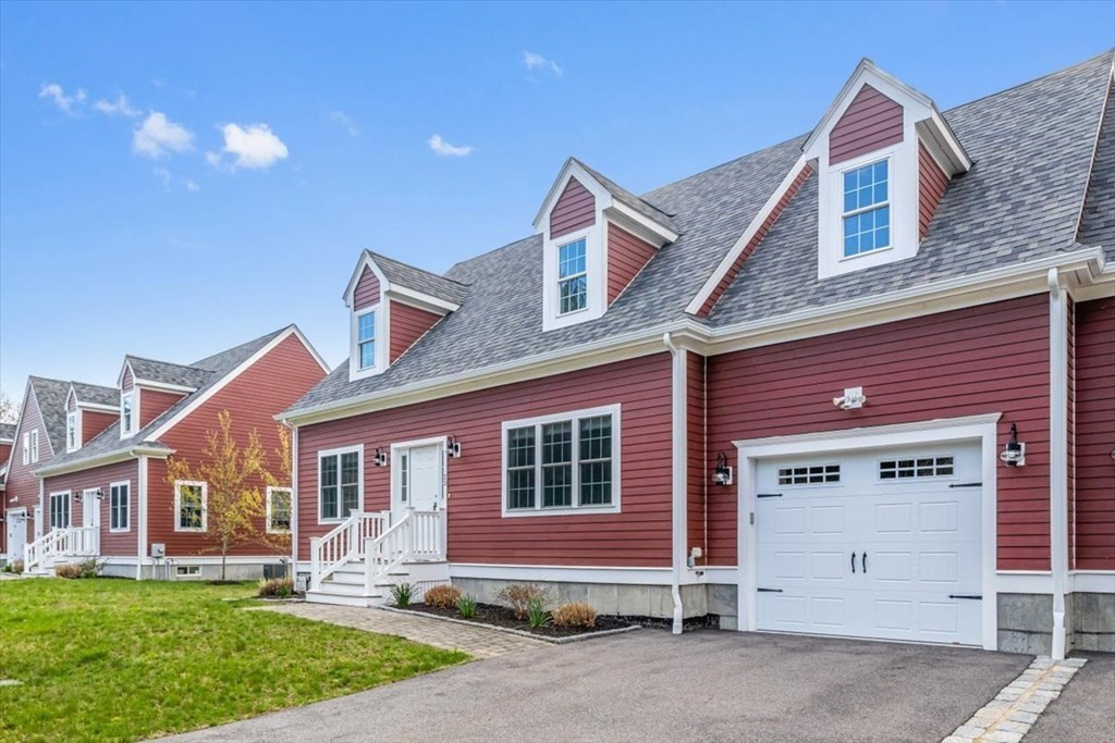 20 Valley St # 20