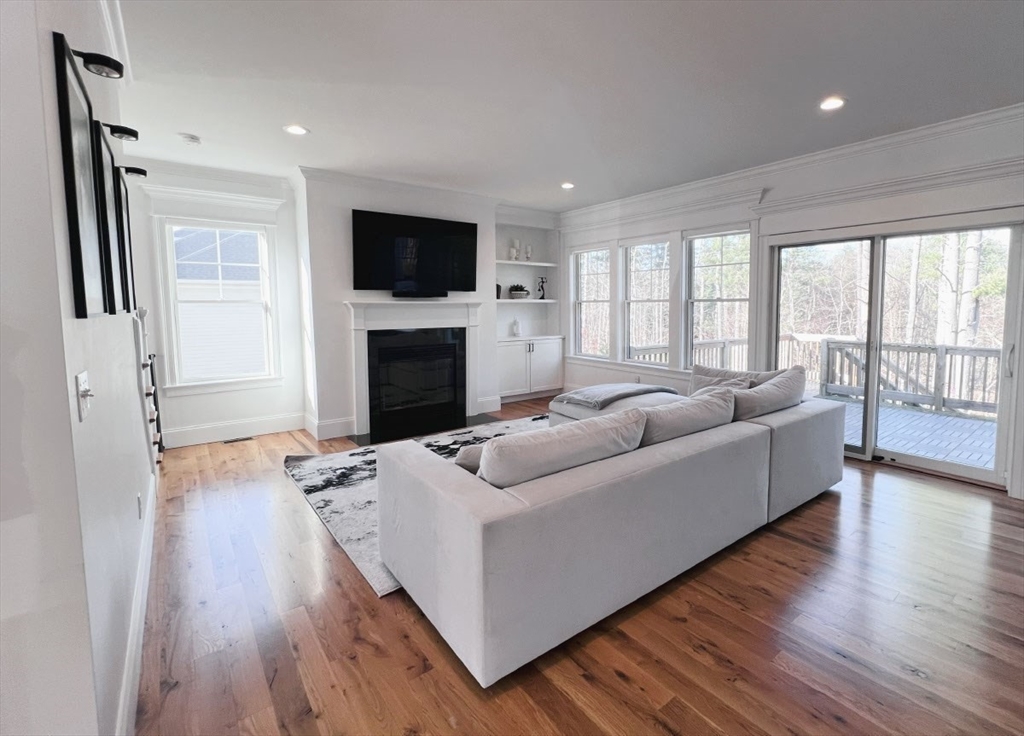 315 Lafayette Ave