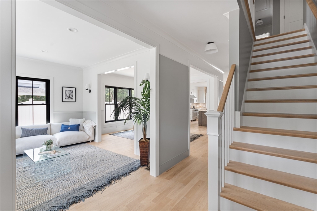 5 Oakridge Ave