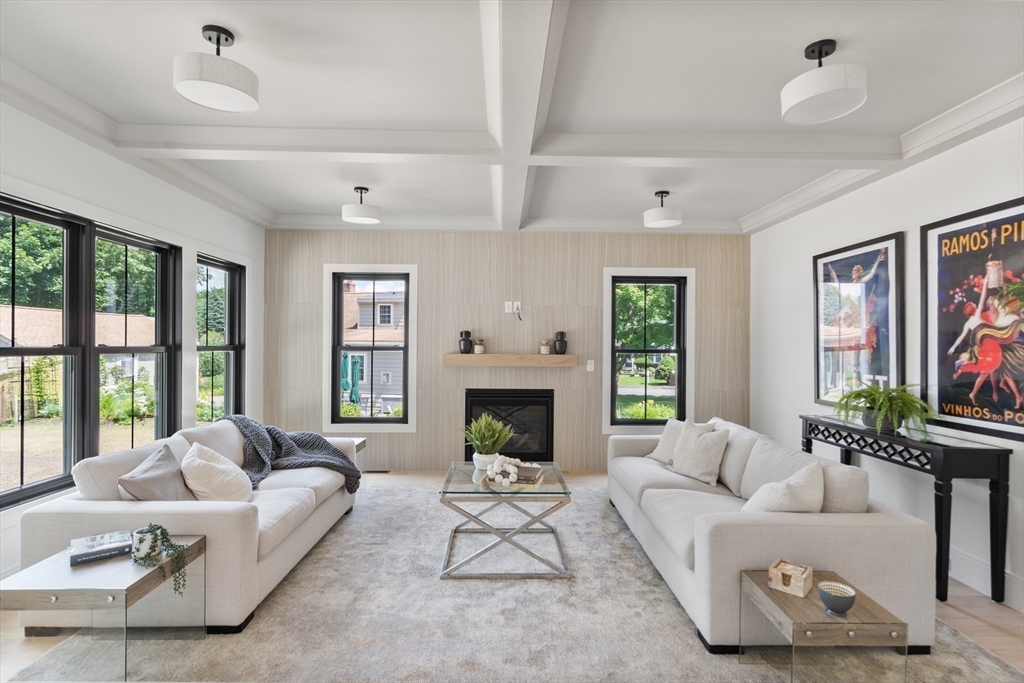 5 Oakridge Ave