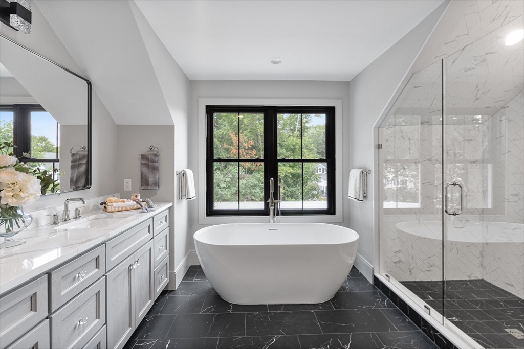 5 Oakridge Ave