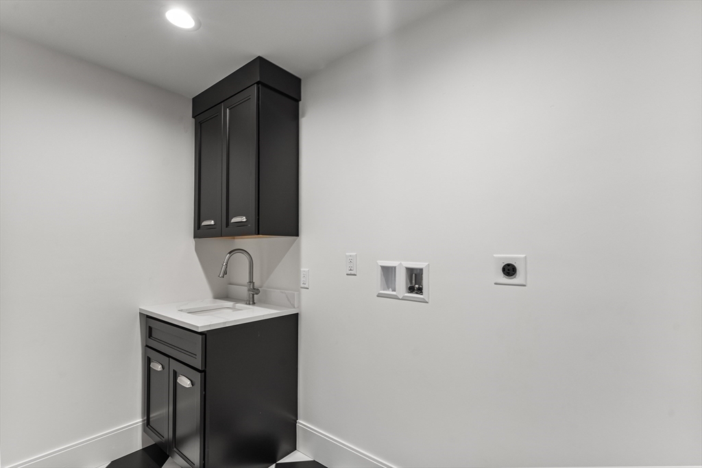 5 Oakridge Ave