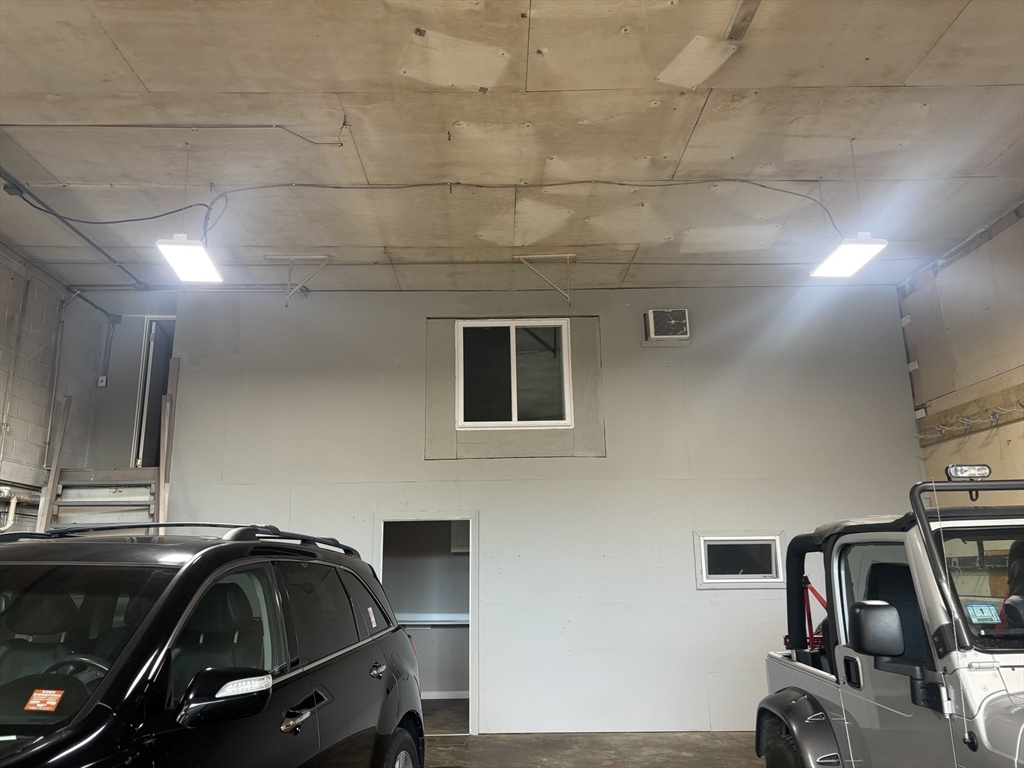 38-R Adams Street, Millis