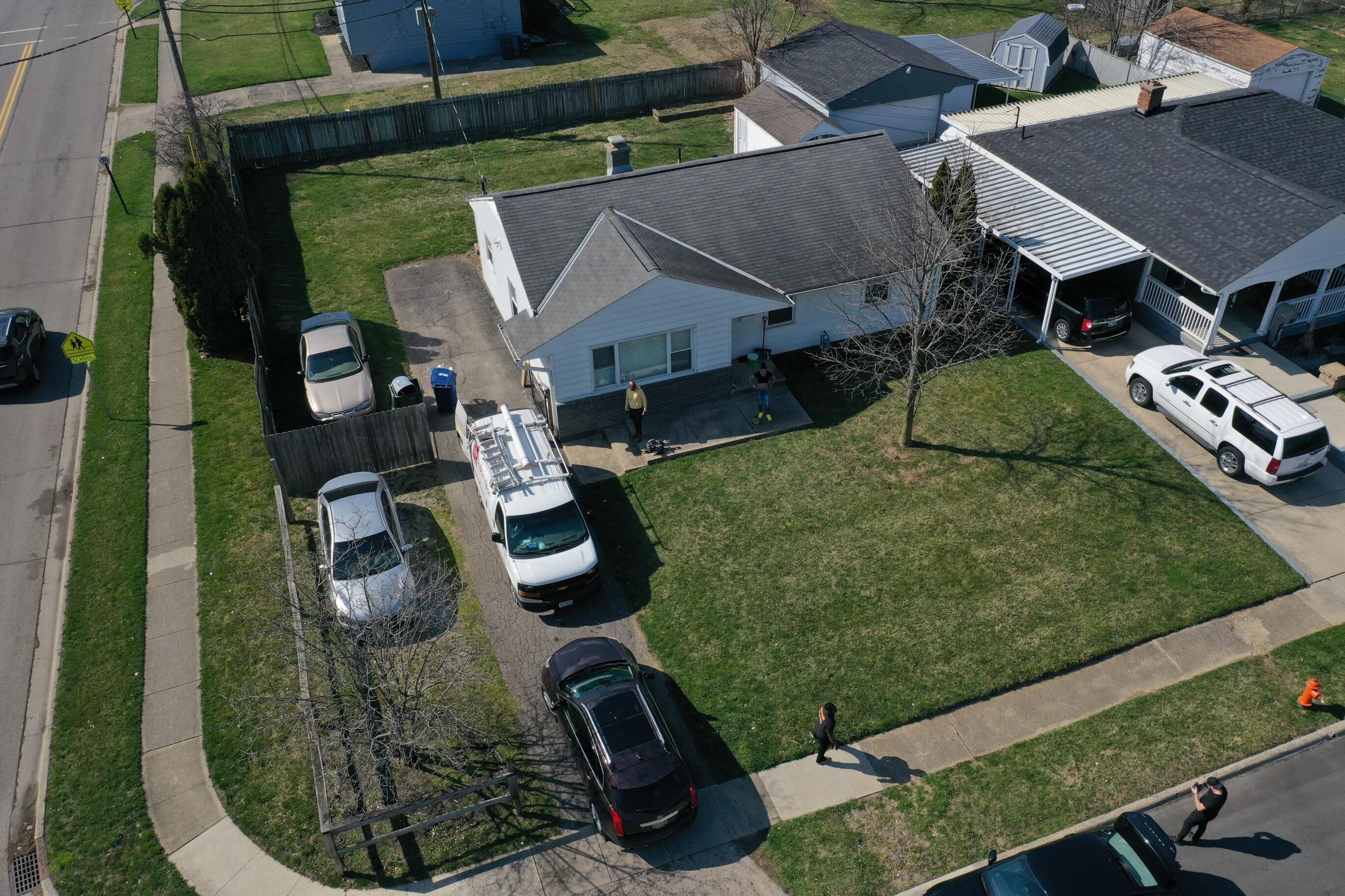 3353 Oaklawn Street